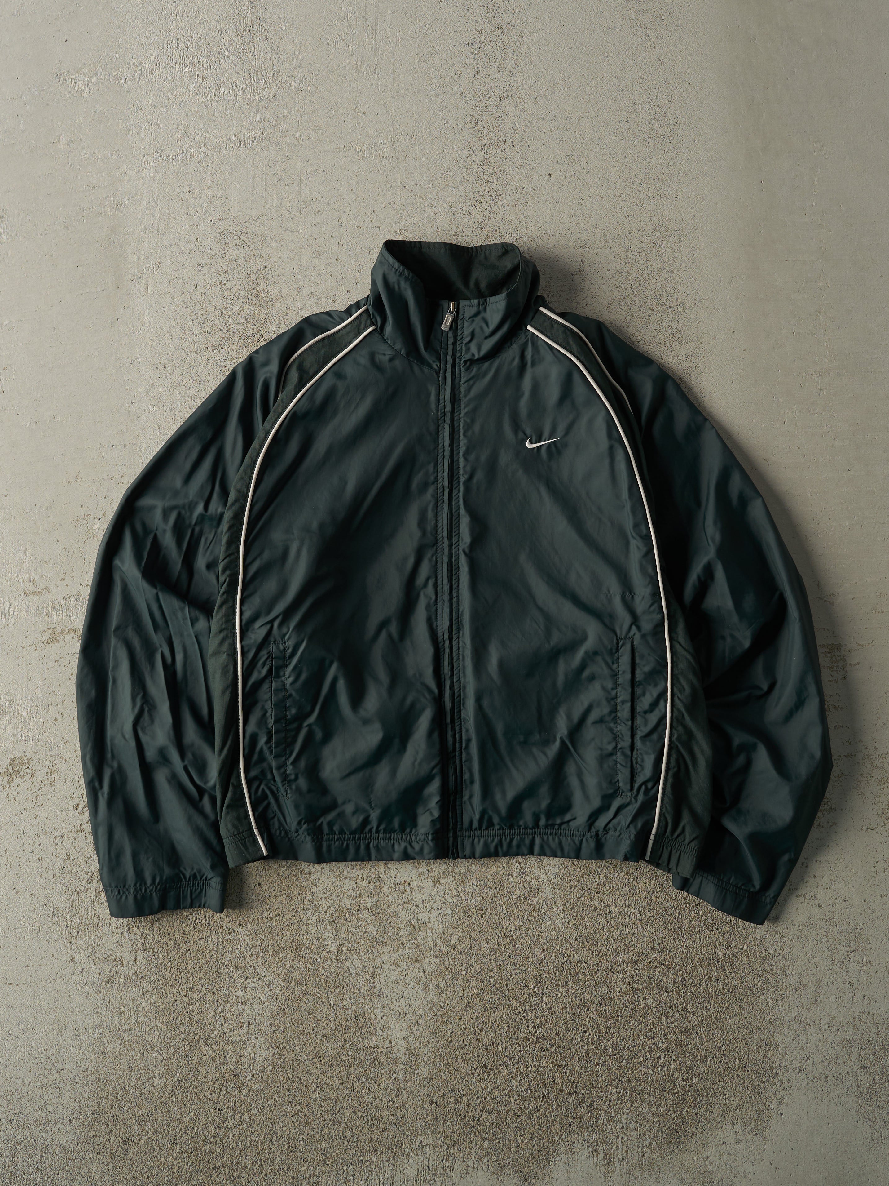 Vintage 90s Green Nike Windbreaker Boxy Jacket (S/M)