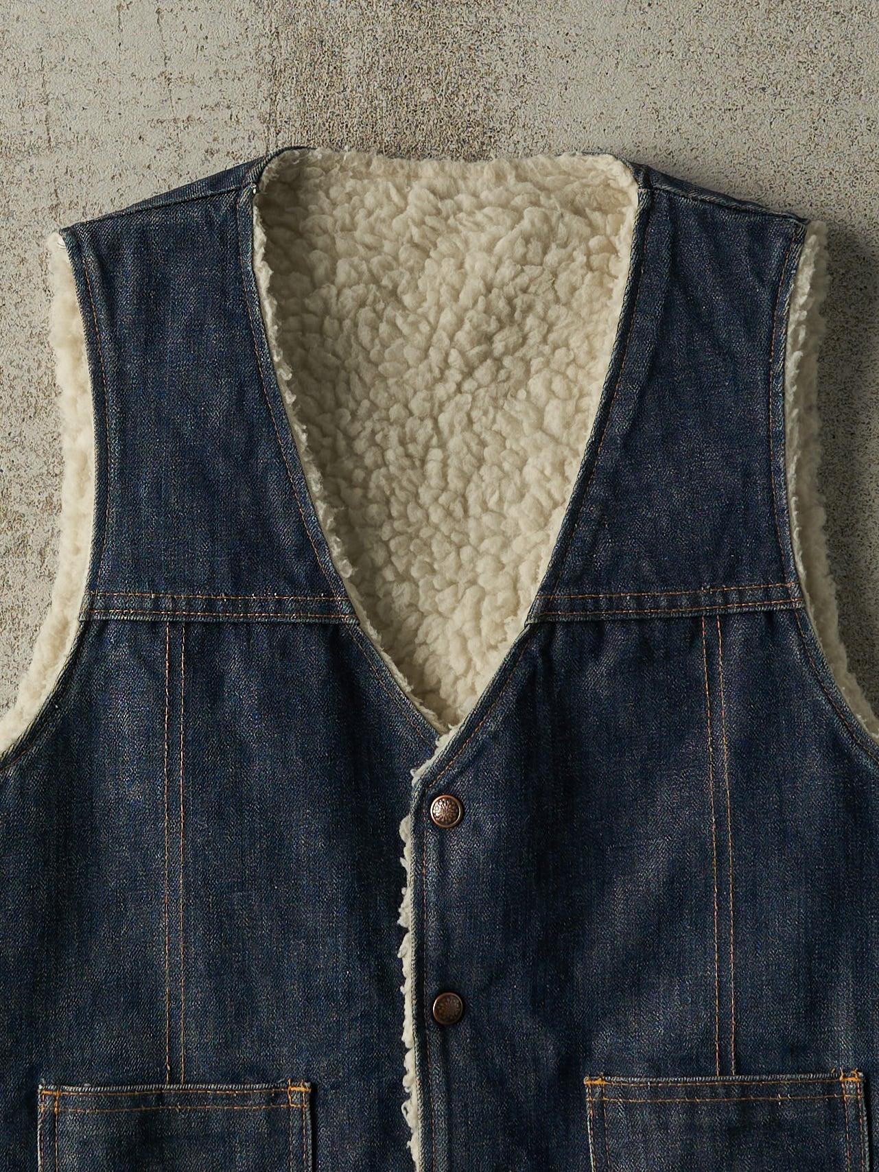 Vintage 70s Dark Wash Sherpa Lined Denim Vest (S/M)
