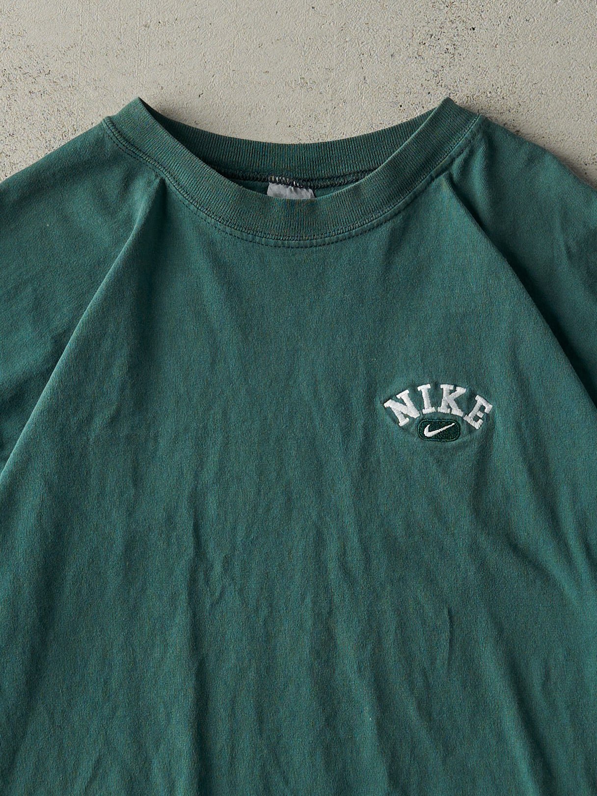 Vintage 90s Forest Green Embroidered Nike Logo Tee (M/L)