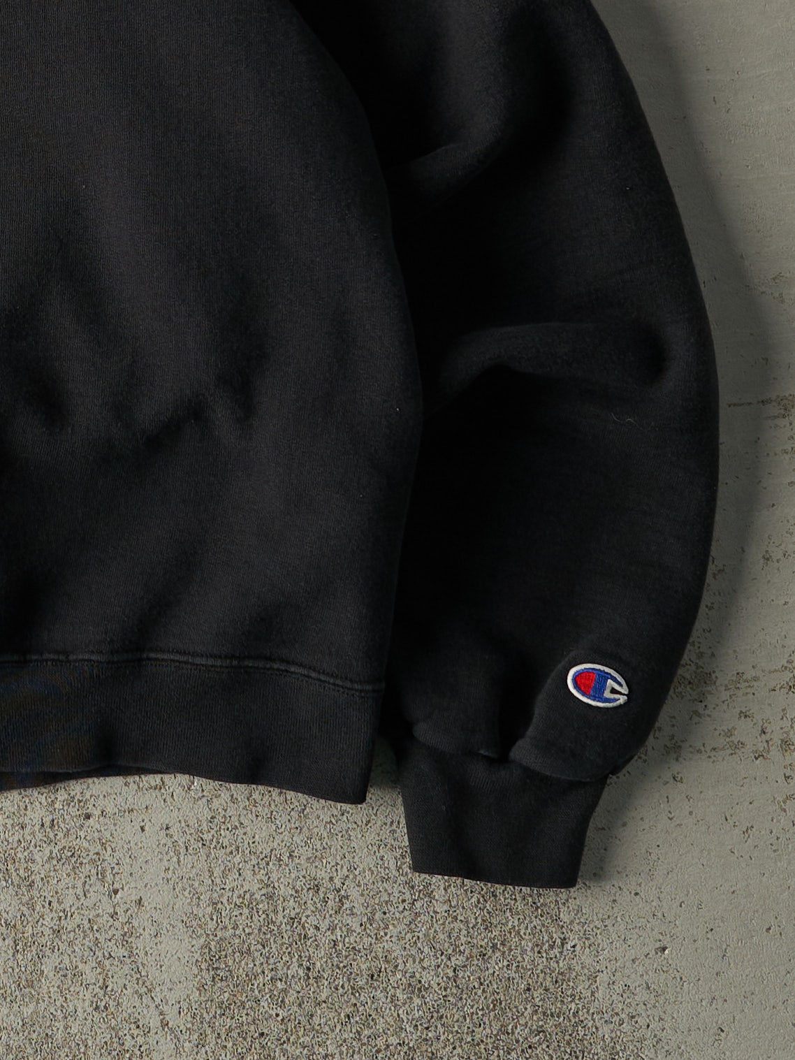 Vintage Y2K Black Embroidered Champion Boxy Crewneck (M)