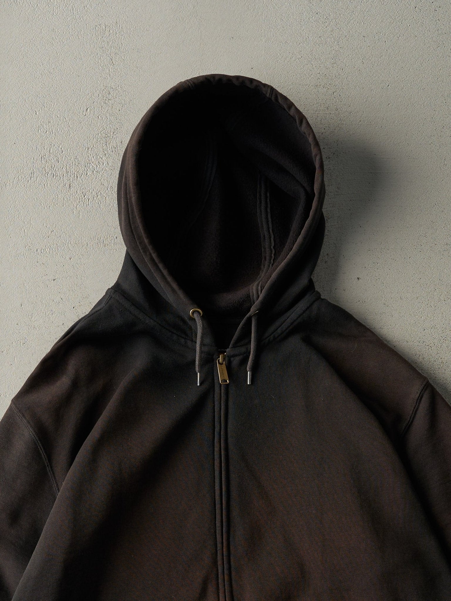 Vintage 90s Sun Faded Black Zip Up Carhartt Hoodie (XXL)