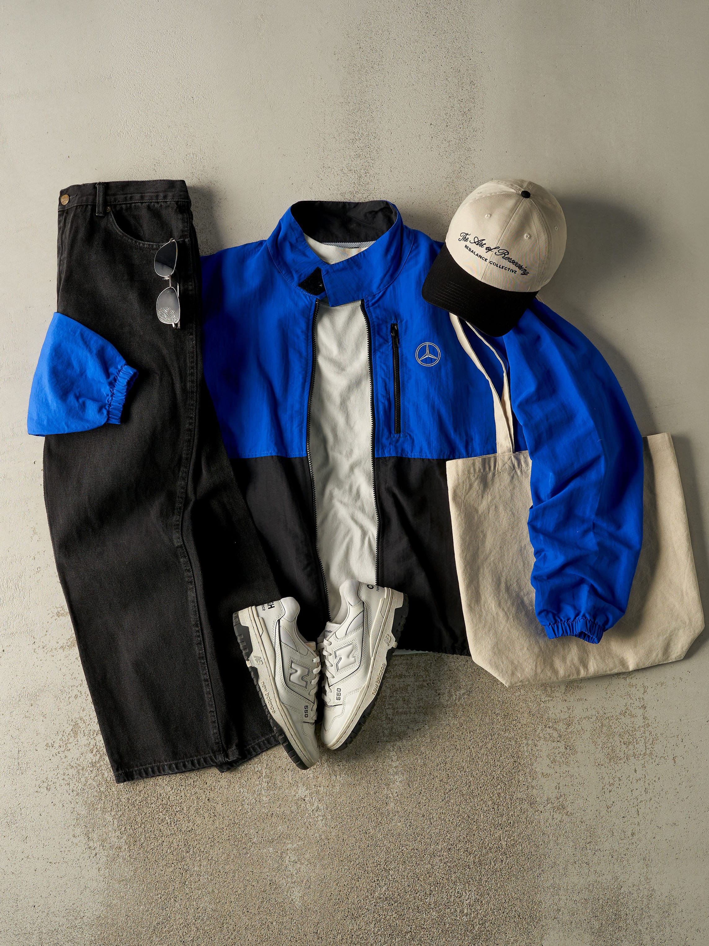 Vintage Y2K Blue Mercedes Benz Embroidered Zip Up Windbreaker Jacket (L/XL)