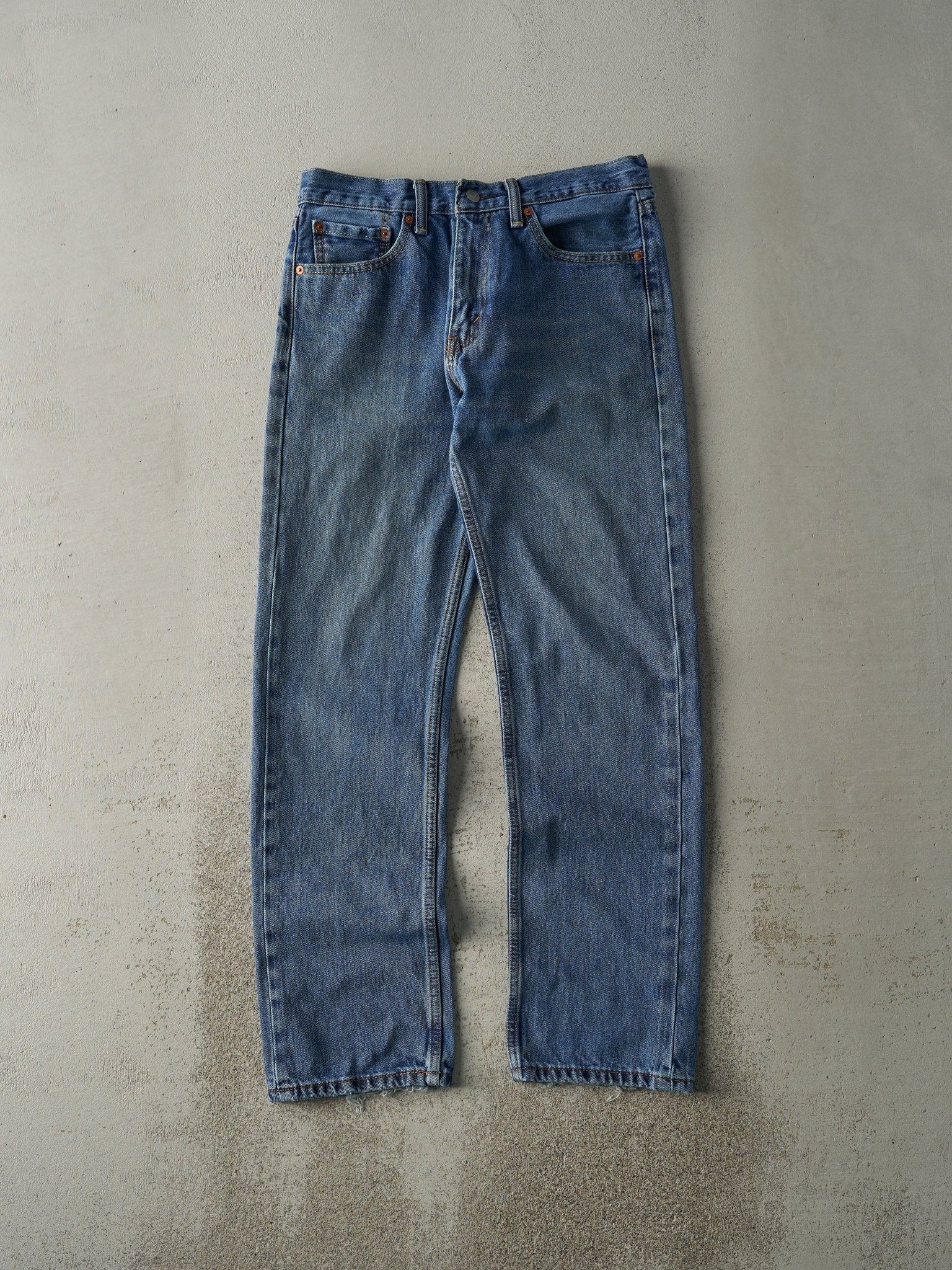 Vintage Y2K Mid Wash Levi's 505 Jeans (32x30.5)