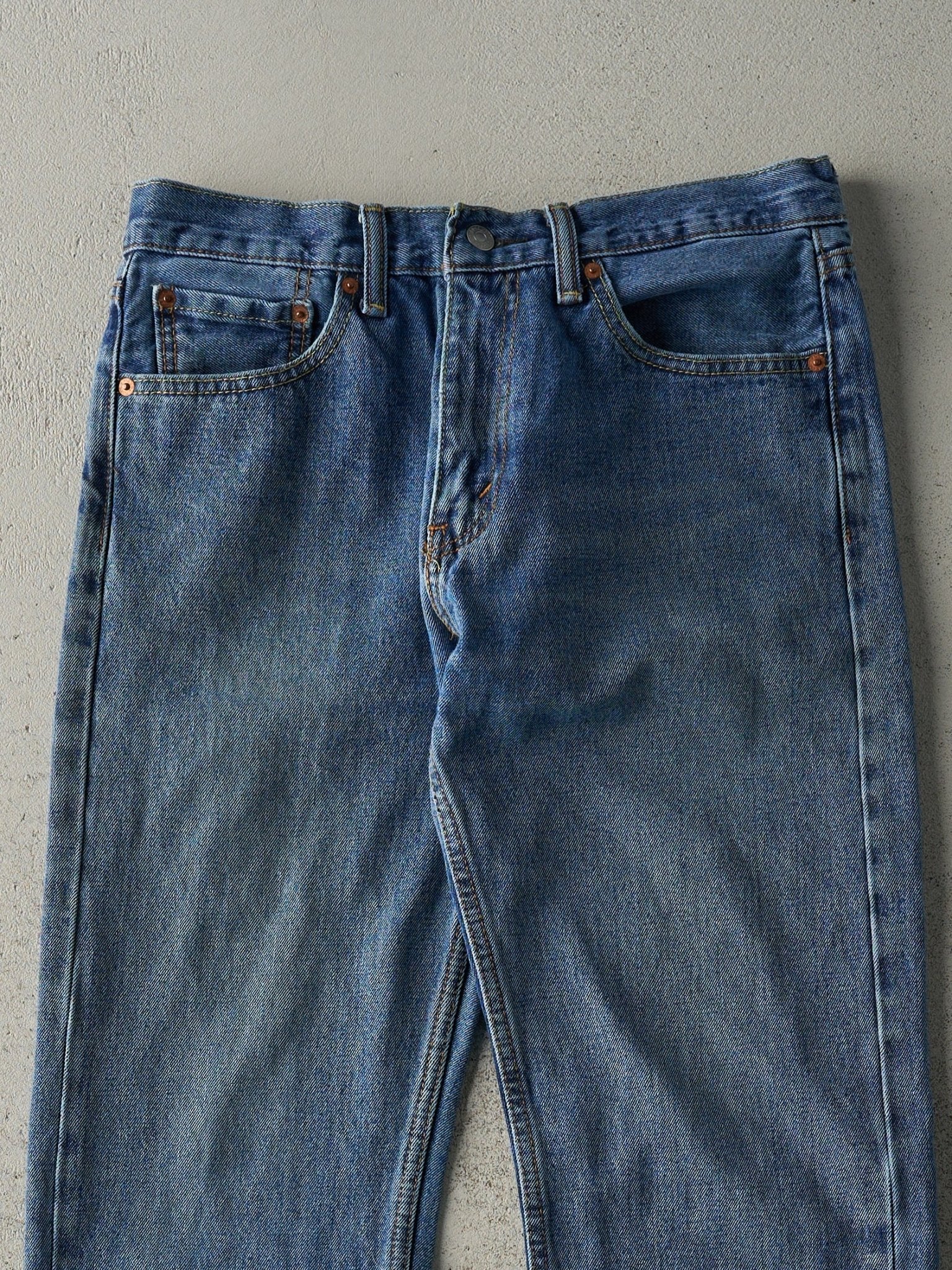Vintage Y2K Mid Wash Levi's 505 Jeans (32x30.5)