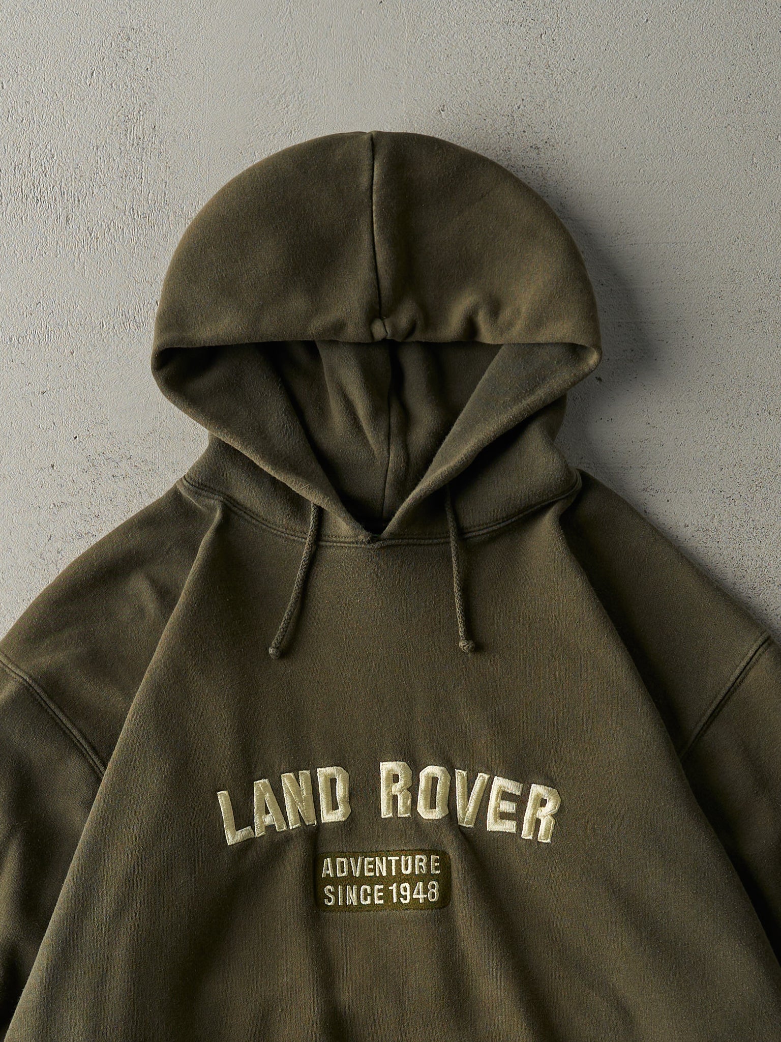 Vintage Y2K Green Embroidered Land Rover Hoodie (L)