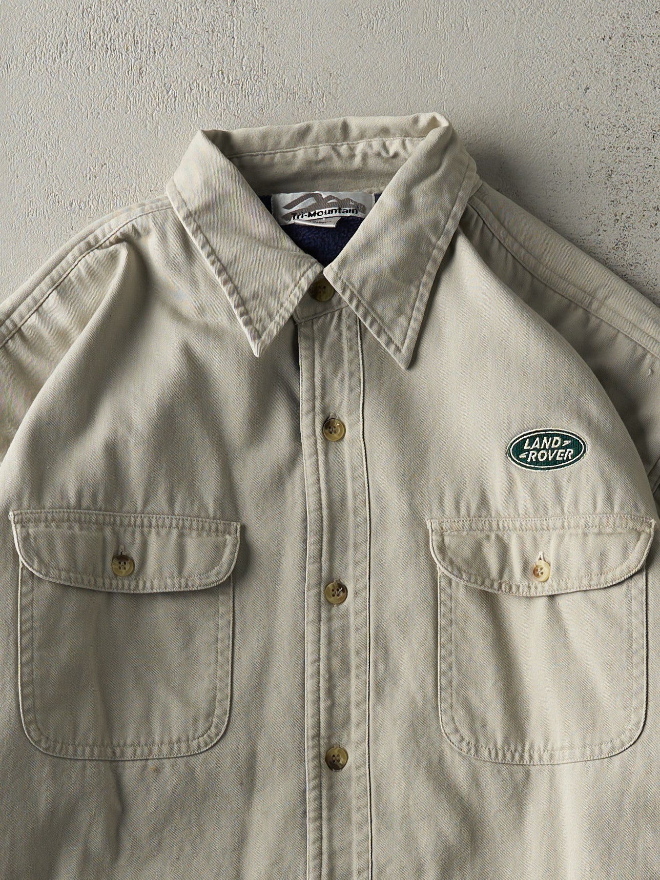 Vintage 90s Beige Land Rover Fleece Lined Button Up (M/L)