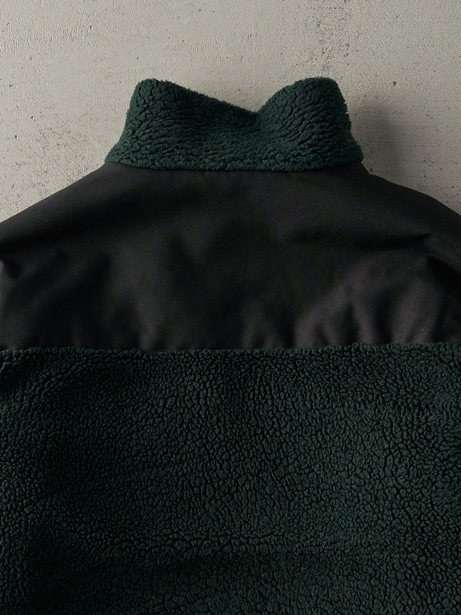 Vintage Y2K Green Embroidered Land Rover Deep Pile Fleece Jacket (L/XL)