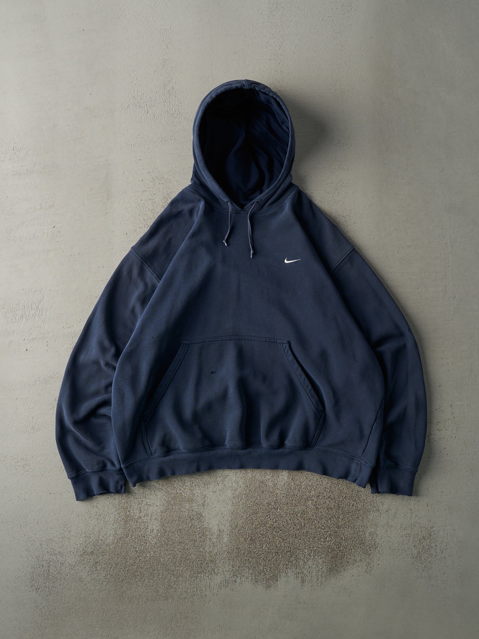 Vintage Y2K Navy Blue Embroidered Nike Swoosh Hoodie (XL/XXL)