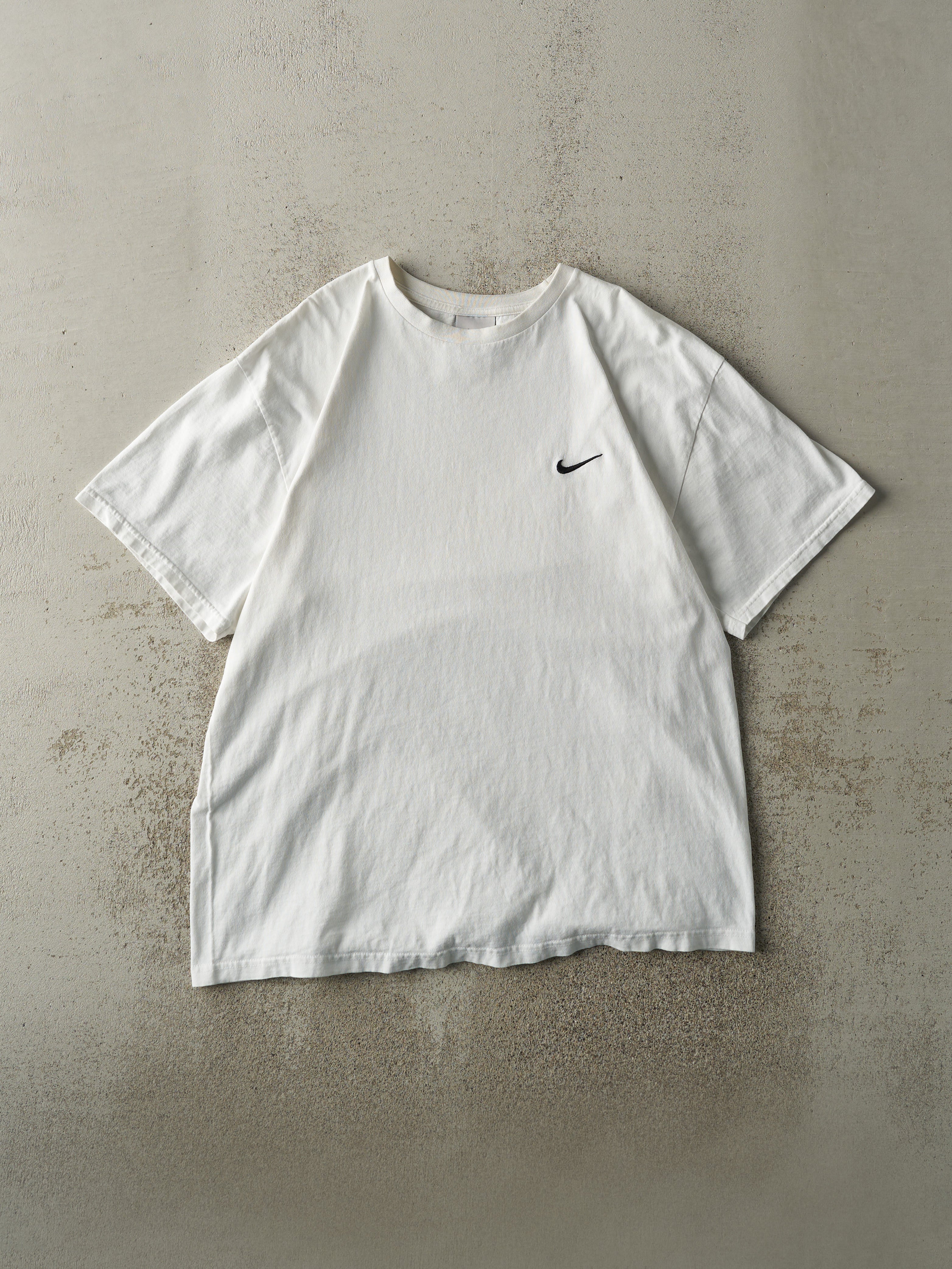 Vintage Y2K White Embroidered Nike Swoosh Tee (L/XL)