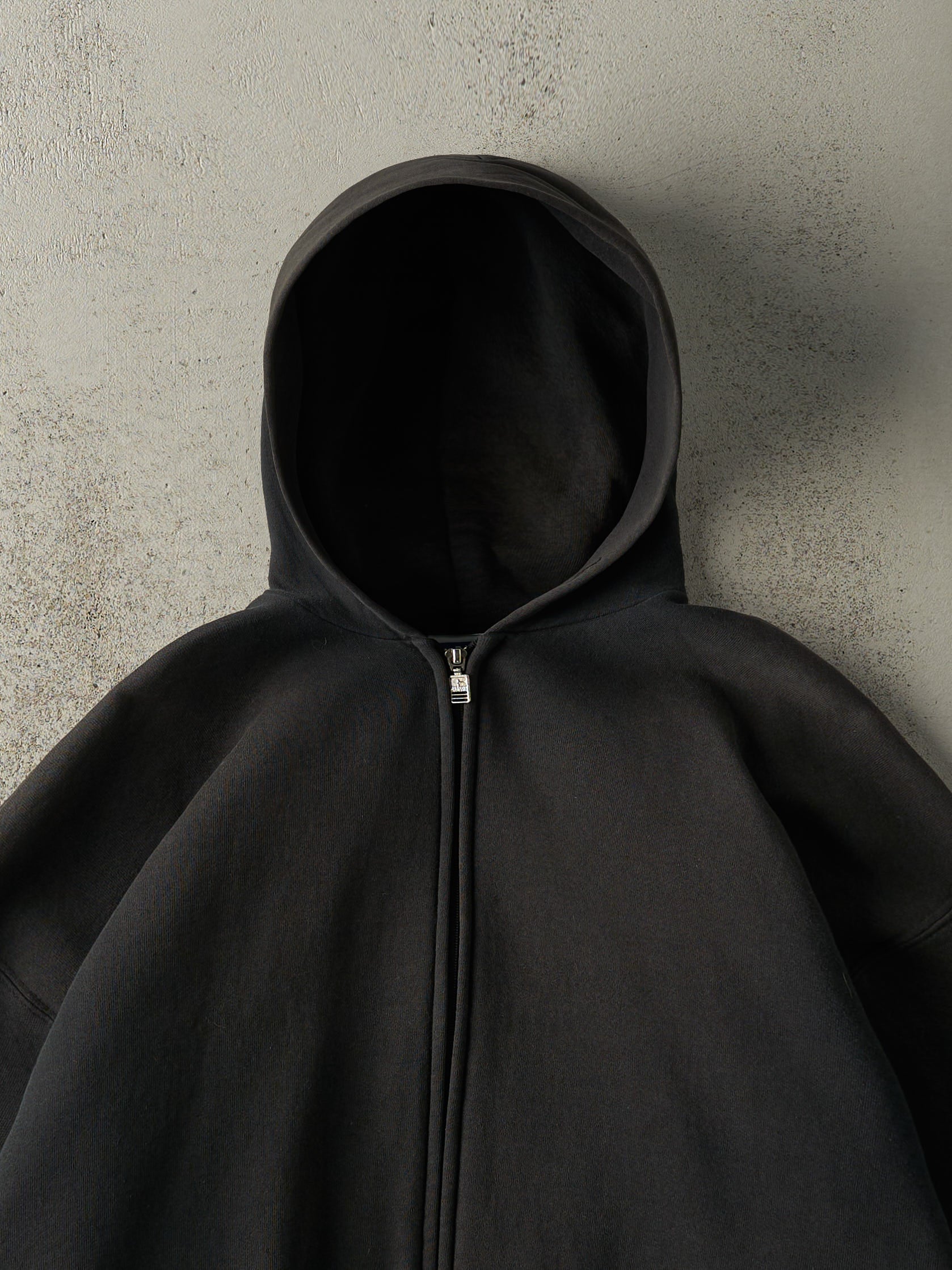Vintage 90s Faded Black Russell Athletic Zip Up Hoodie (XL/XXL)