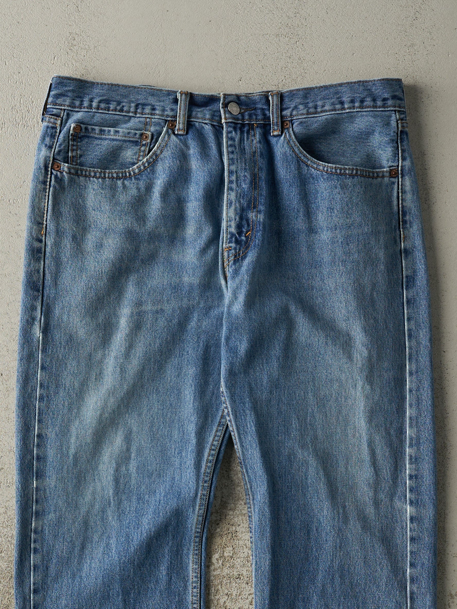 Vintage Y2K Mid Wash Levi's 505 Jeans (36x28.5)