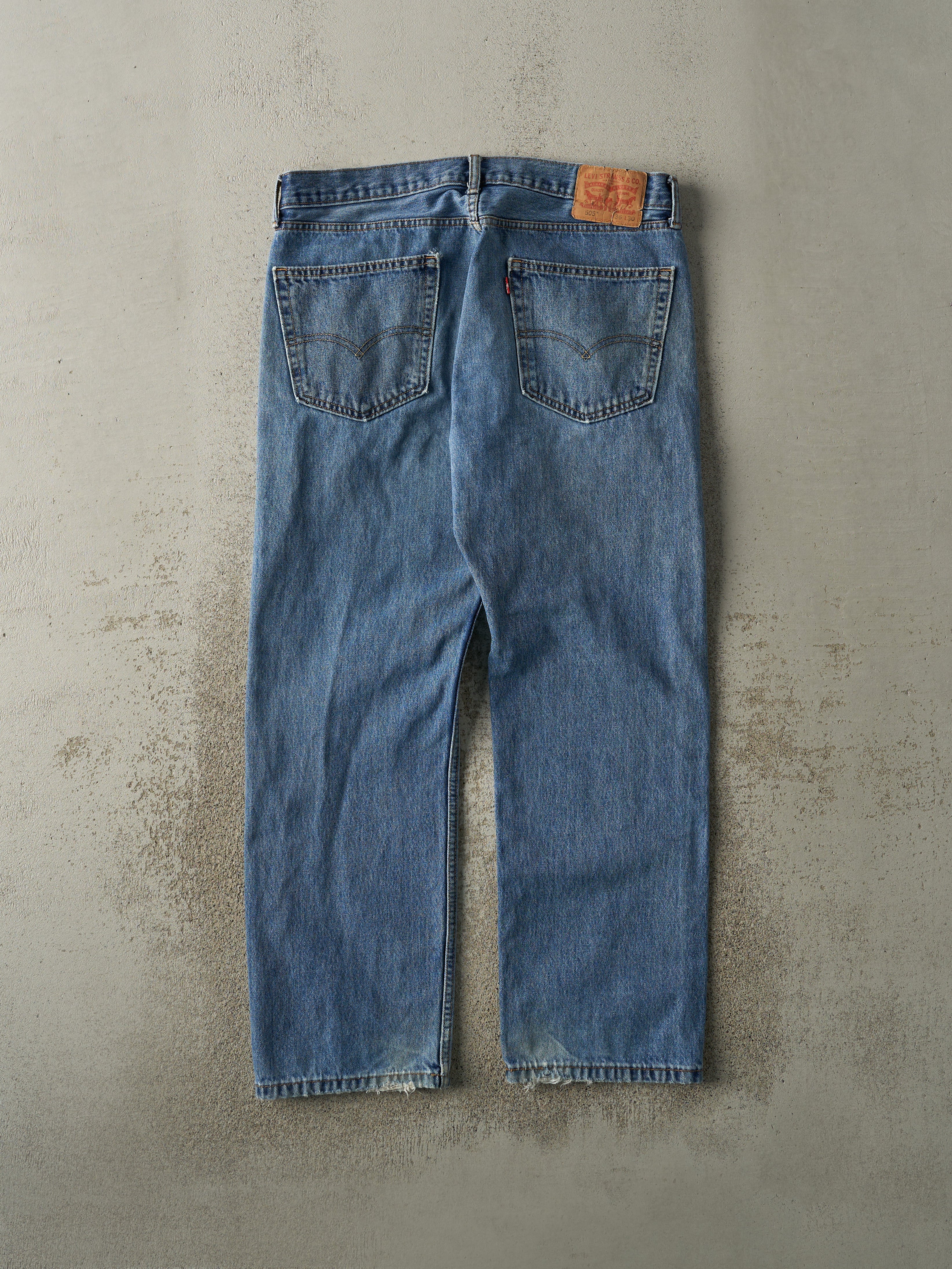 Vintage Y2K Mid Wash Levi's 505 Jeans (36x28.5)