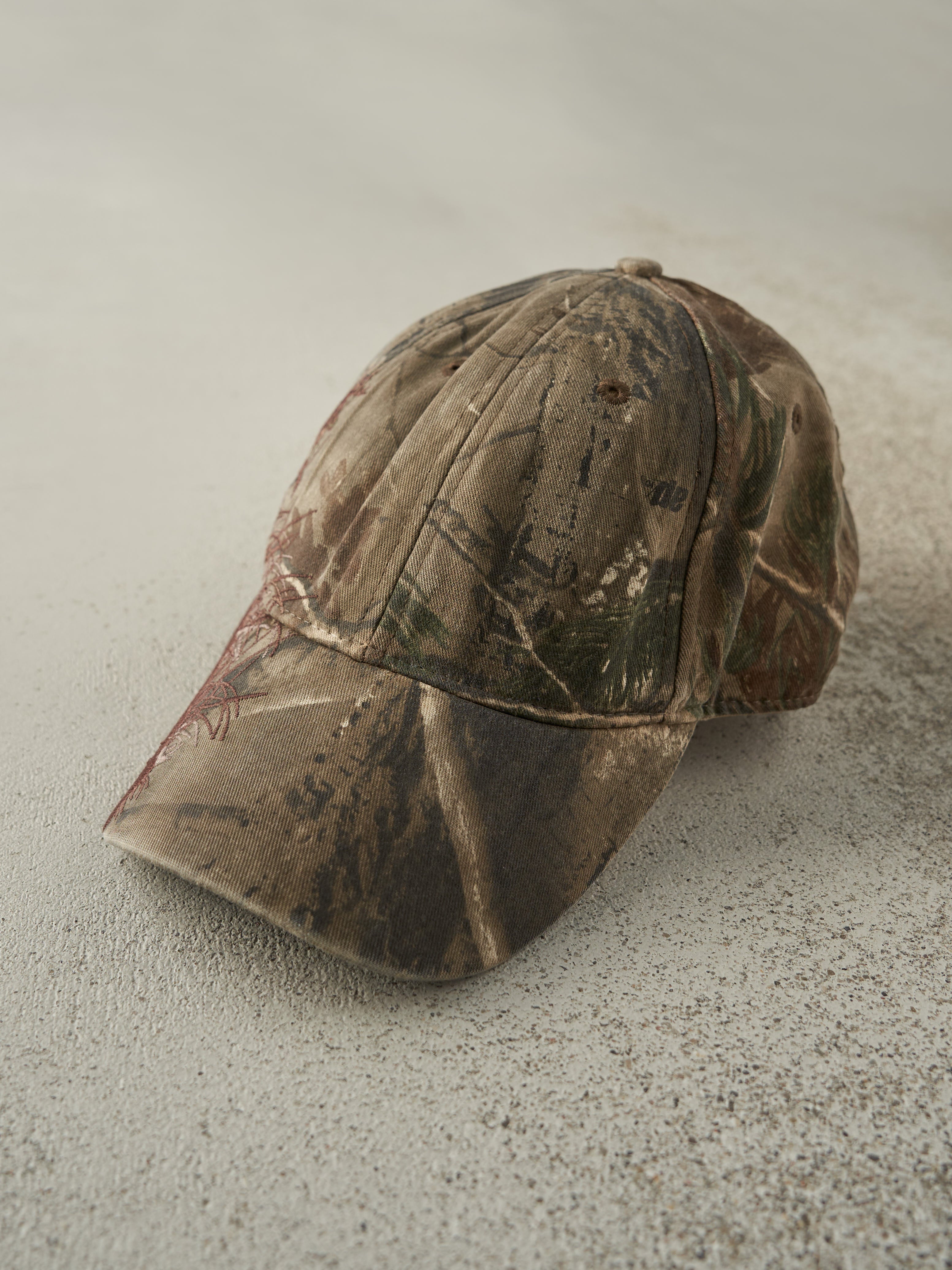Vintage Y2K Camo Embroidered Deer Dri-Duck Velcro Hat