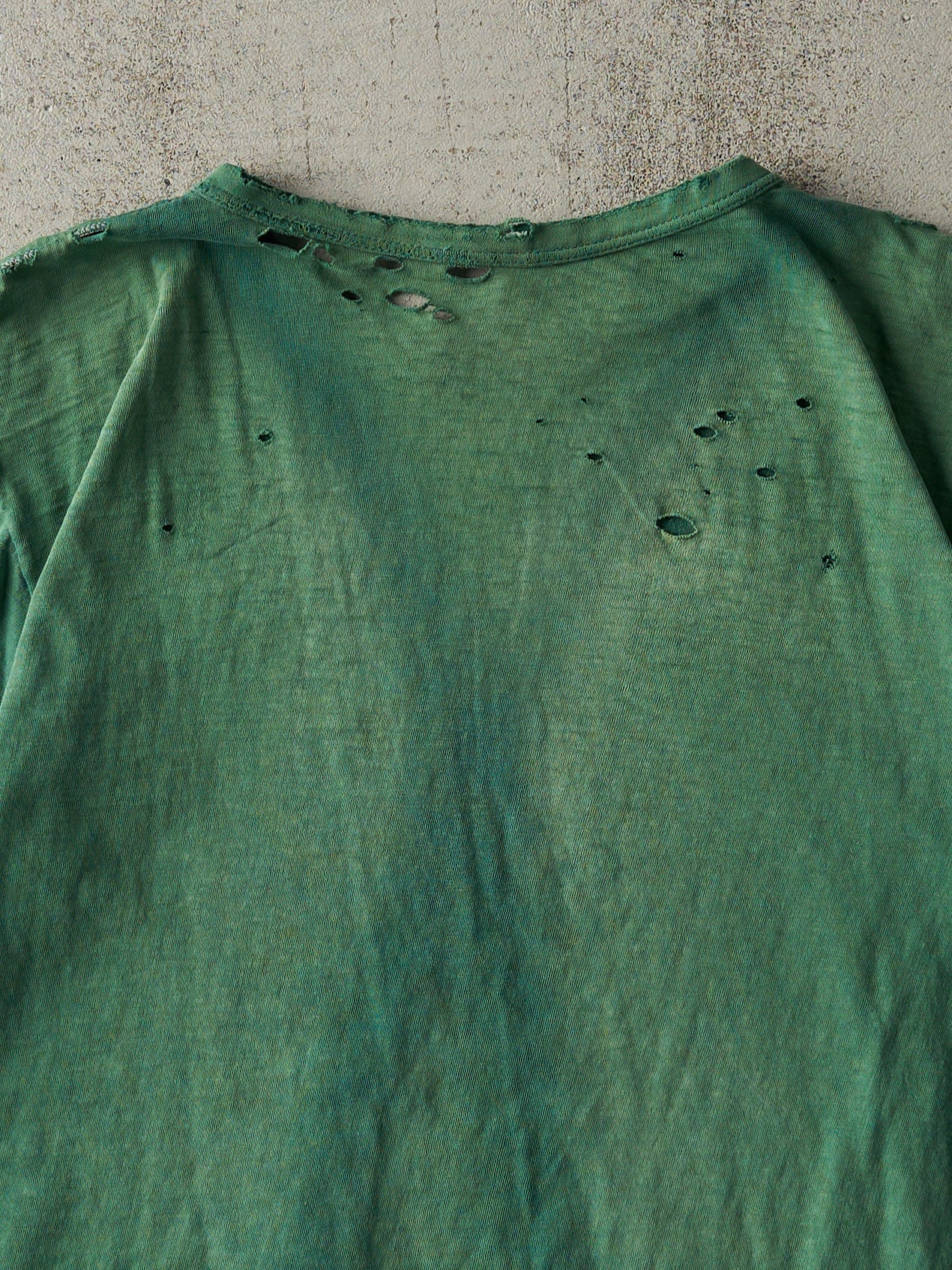 Vintage 80s Sun Faded Green Blank Ringer Tee (M)