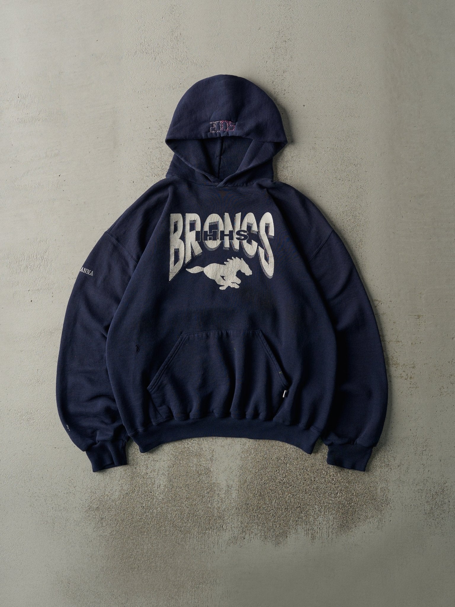 Vintage Y2K Navy Blue IHHS Broncs Russell Athletic Hoodie (M/L)