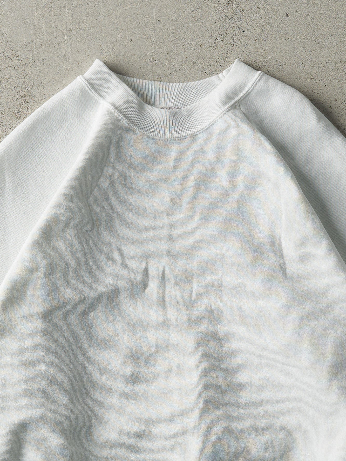 Vintage 90s White Blank Crewneck (M)