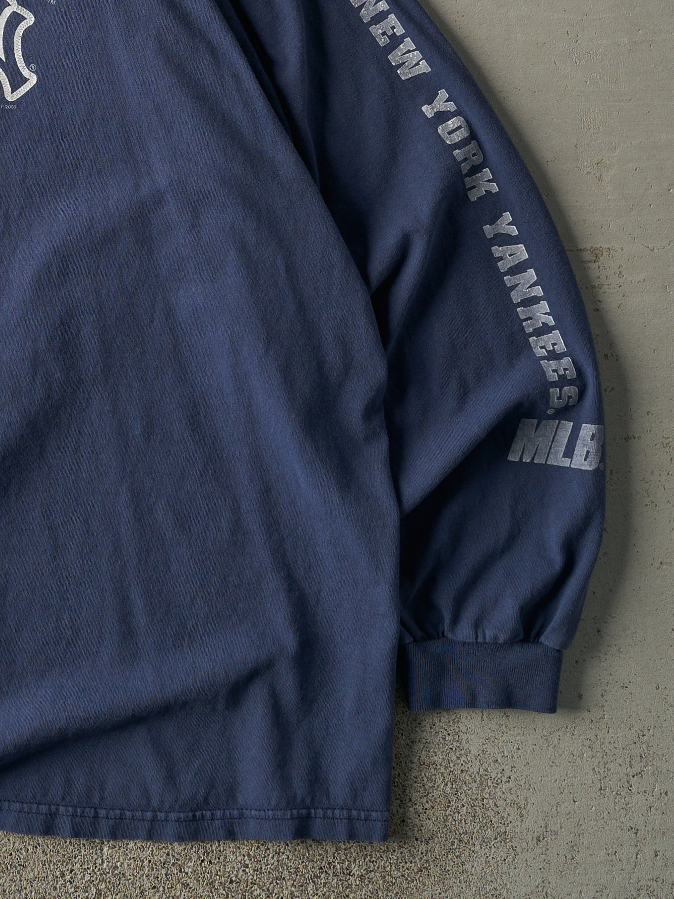 Vintage 05' Washed Navy Blue New York Yankees Long Sleeve (L/XL)