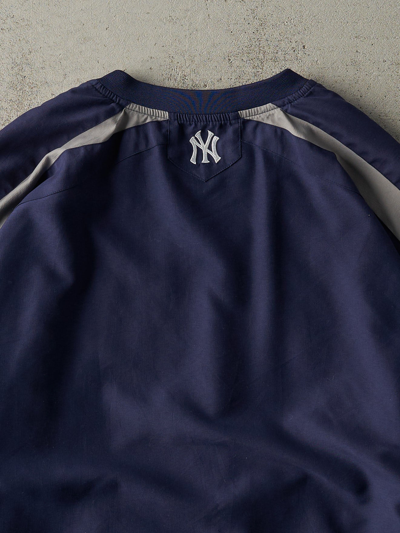 Vintage Y2K  New York Yankees Lightweight Pullover Jacket (L)