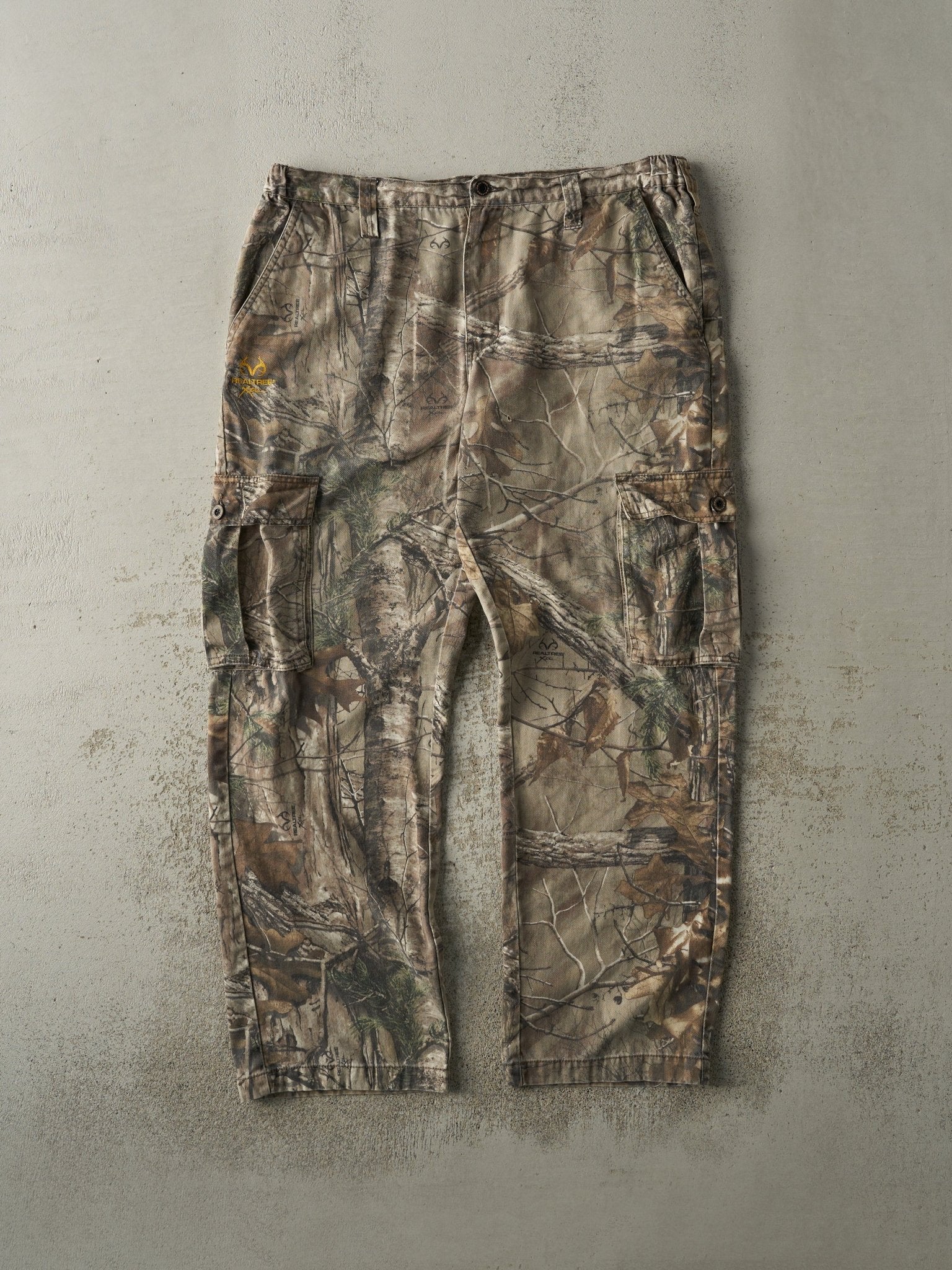 Vintage Y2K Camo Realtree Cargo Pants (39x30)