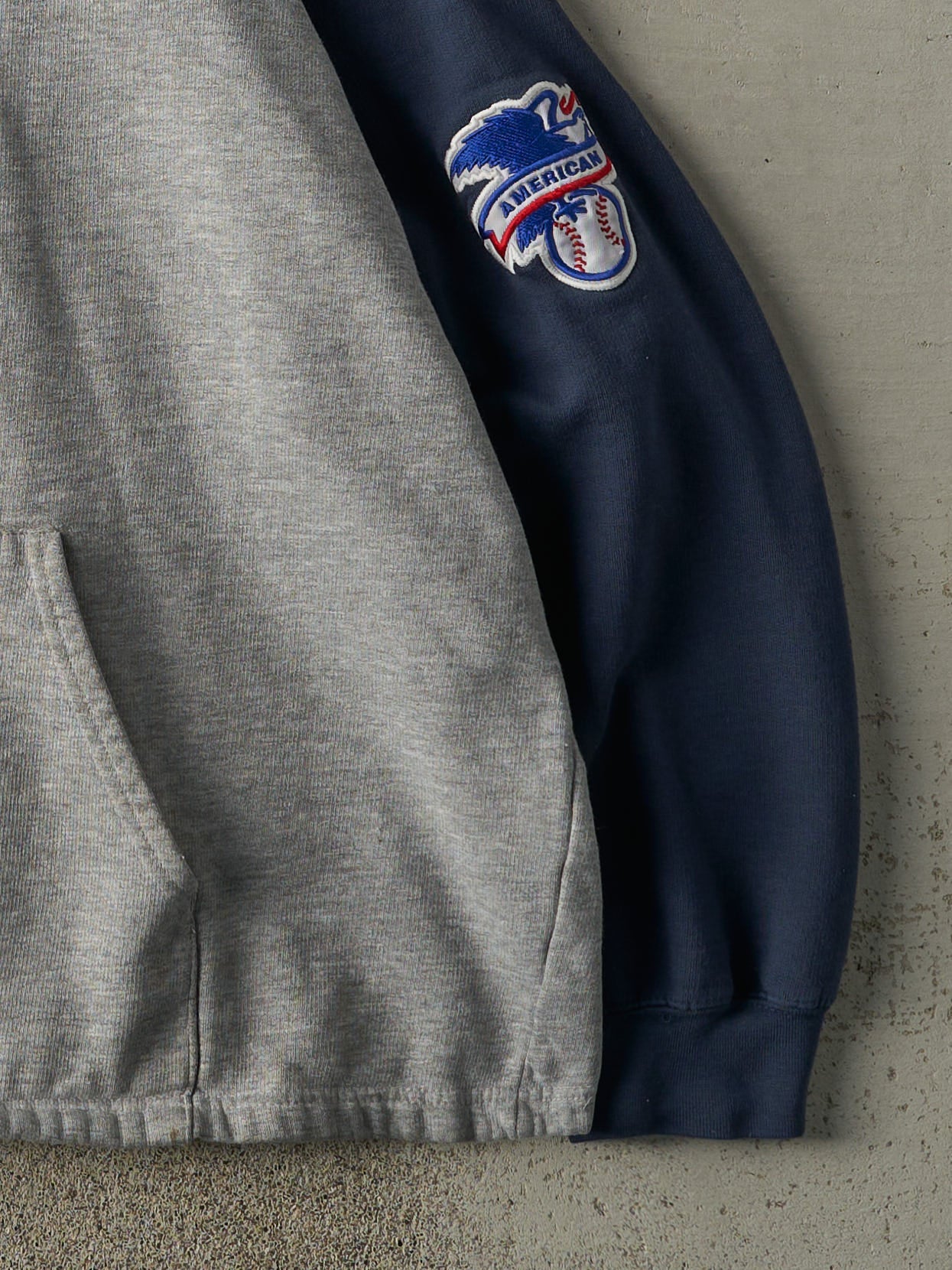 Vintage Y2K Grey & Navy Detroit Tigers Embroidered Boxy Hoodie (XL)