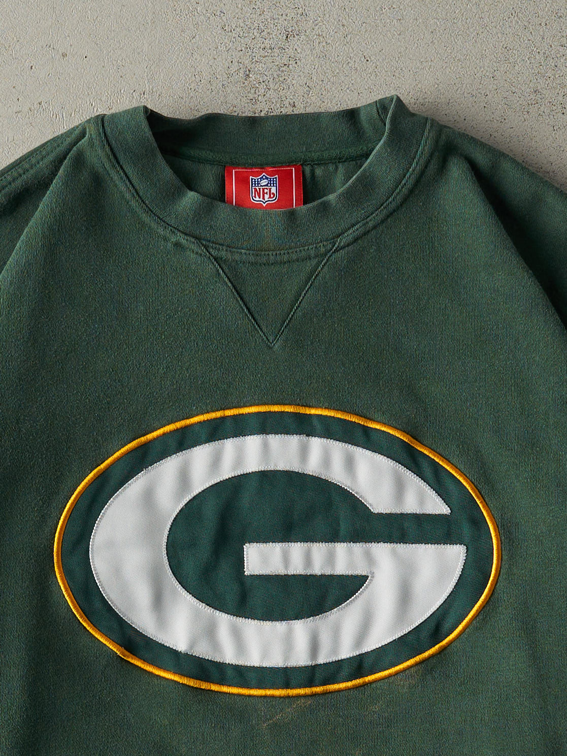 Vintage Y2K Green Embroidered Green Bay Packers Crewneck (XL)