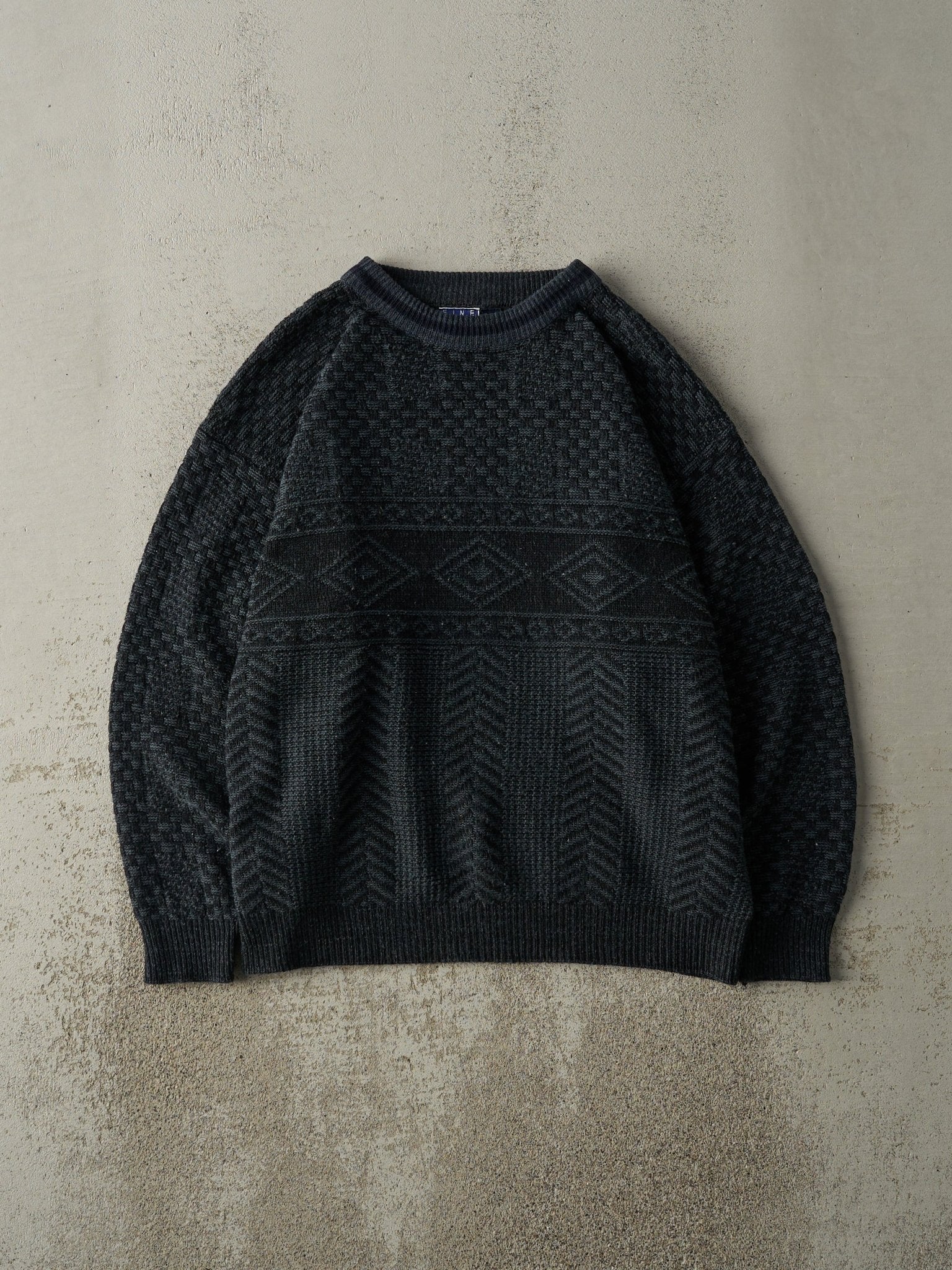 Vintage 80s Black & Navy Patterned Pullover Knit (M)
