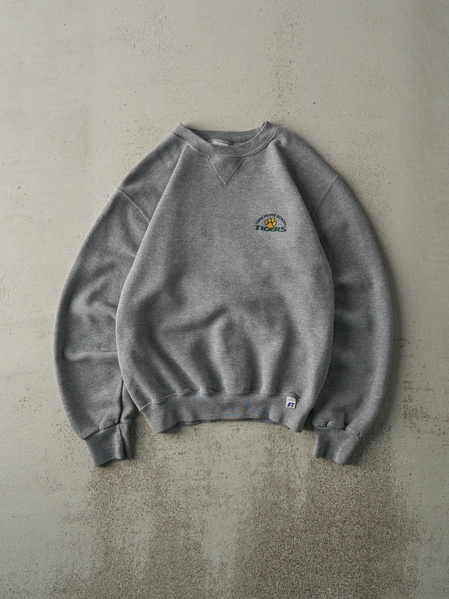 Vintage Y2K Grey York Tigers Russell Athletic Crewneck (S)