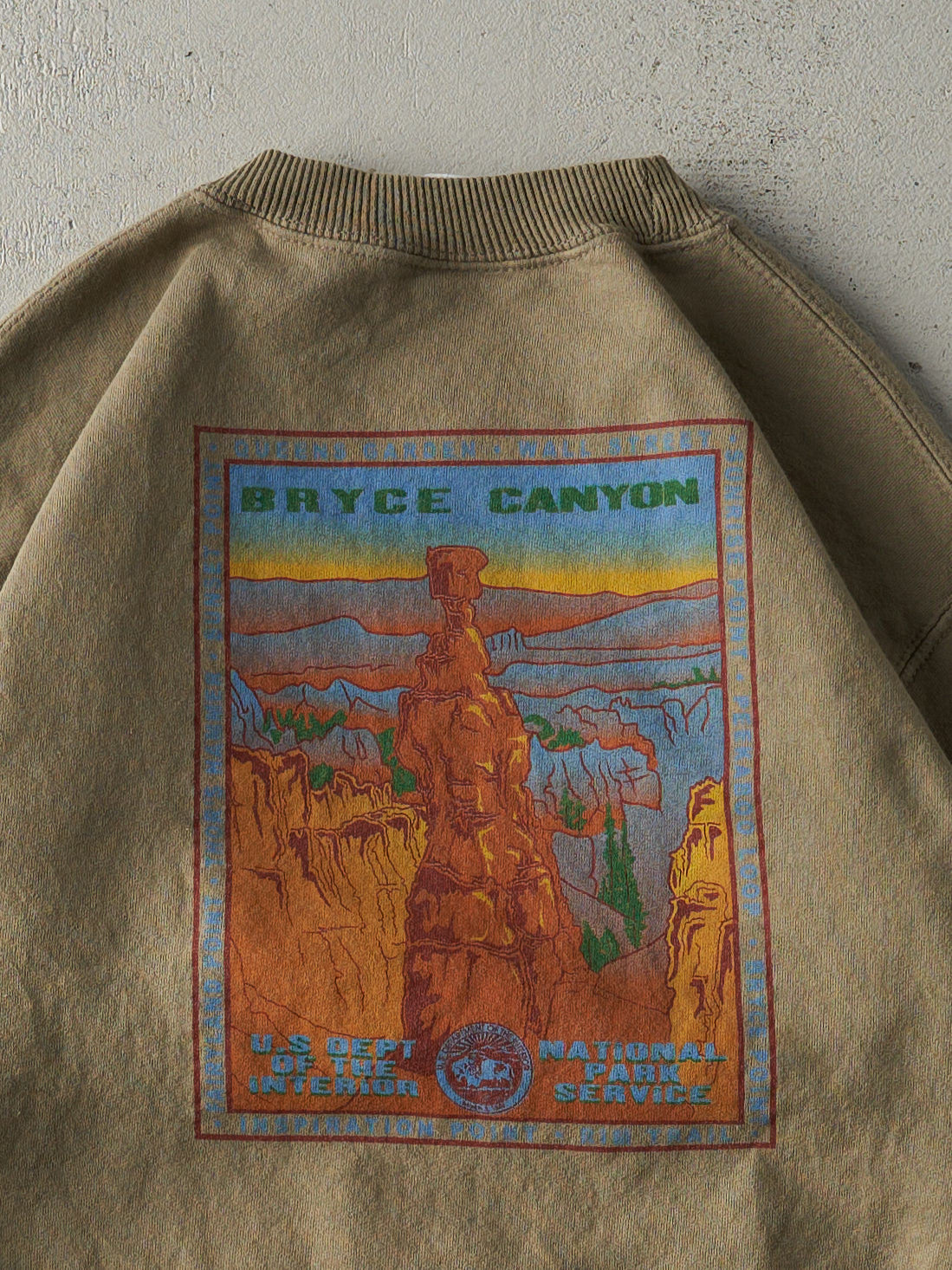 Vintage Y2K Beige Bryce Canyon National Park Crewneck (S)