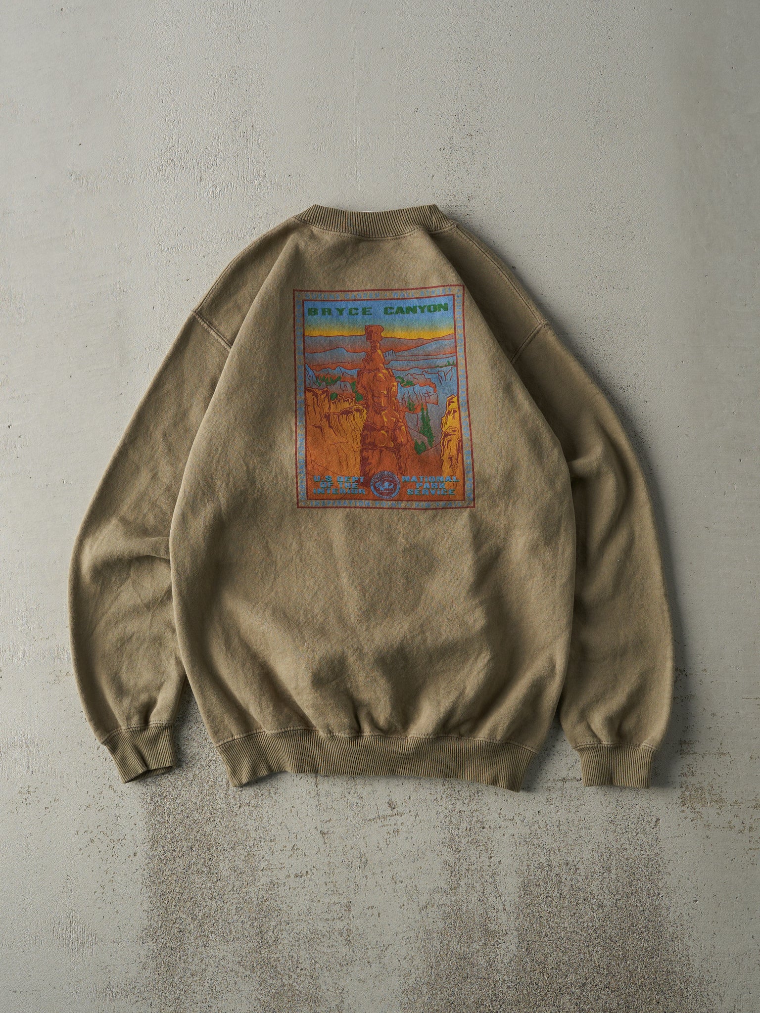 Vintage Y2K Beige Bryce Canyon National Park Crewneck (S)