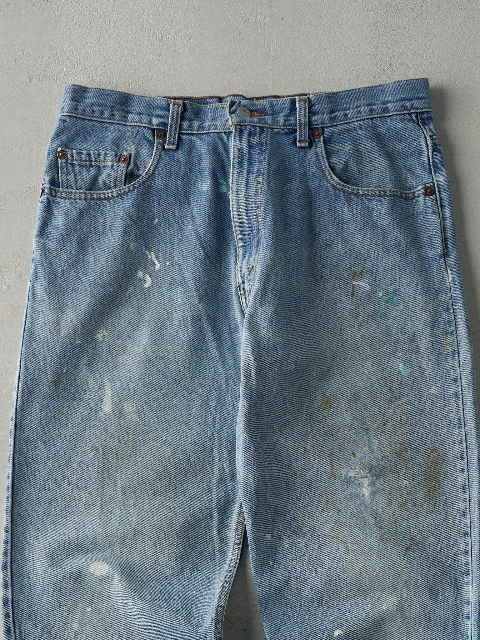 Vintage 90s Light Wash Levi's 565 Jeans (34x32)