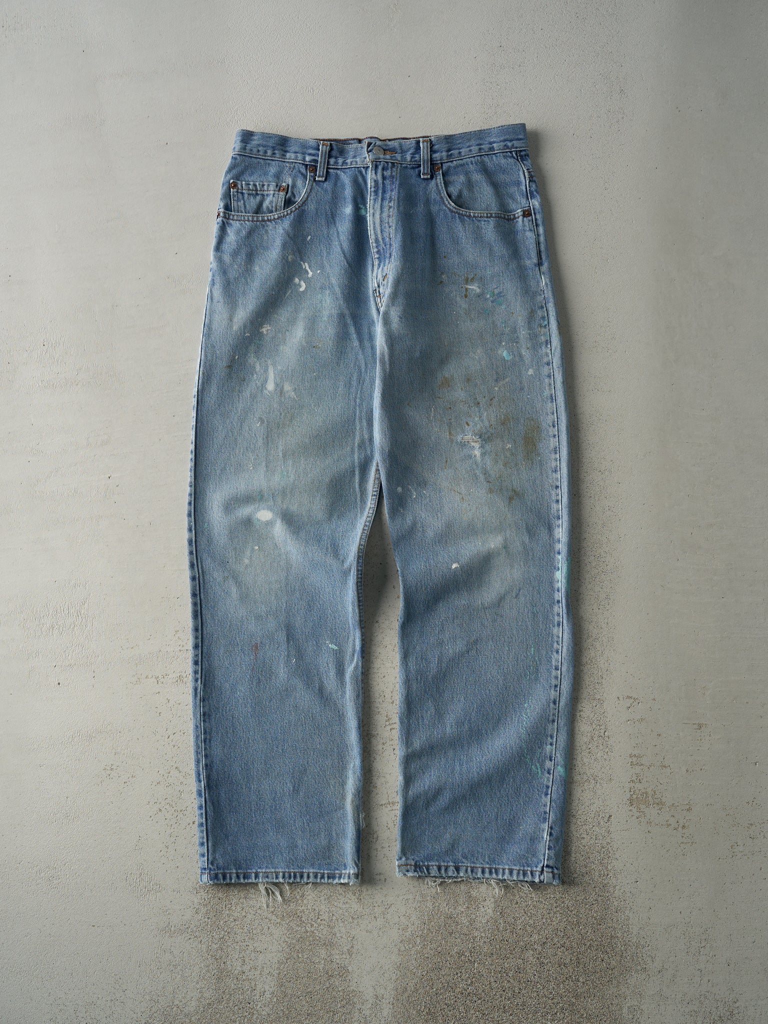 Vintage 90s Light Wash Levi's 565 Jeans (34x32)