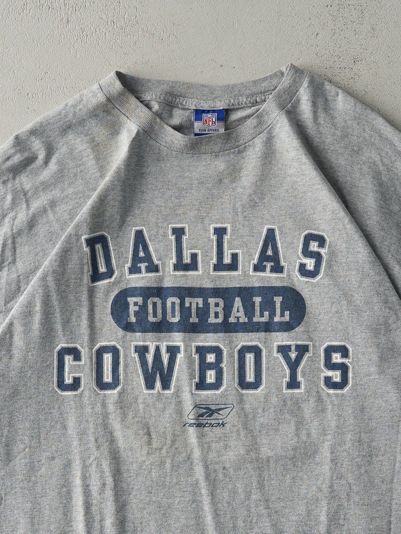 Vintage Y2K Grey Dallas Cowboys Tee (XL/XXL)