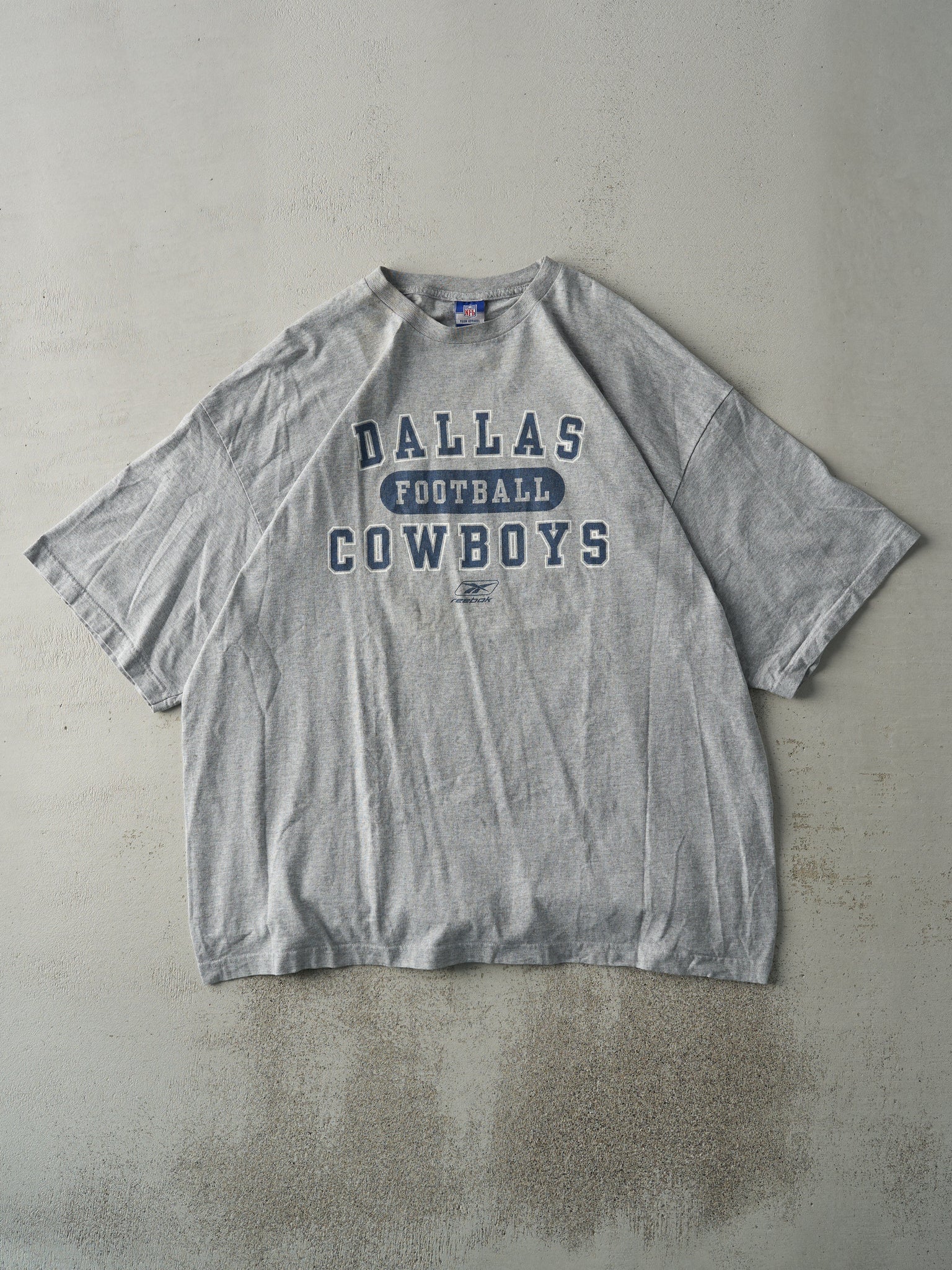 Vintage Y2K Grey Dallas Cowboys Tee (XL/XXL)