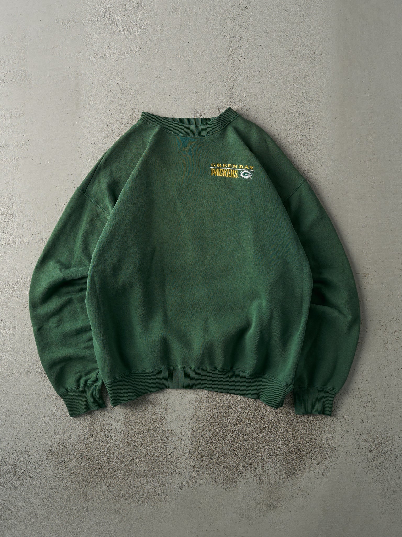 Vintage 90s Green Embroidered Green Bay Packers Crewneck (L/XL)