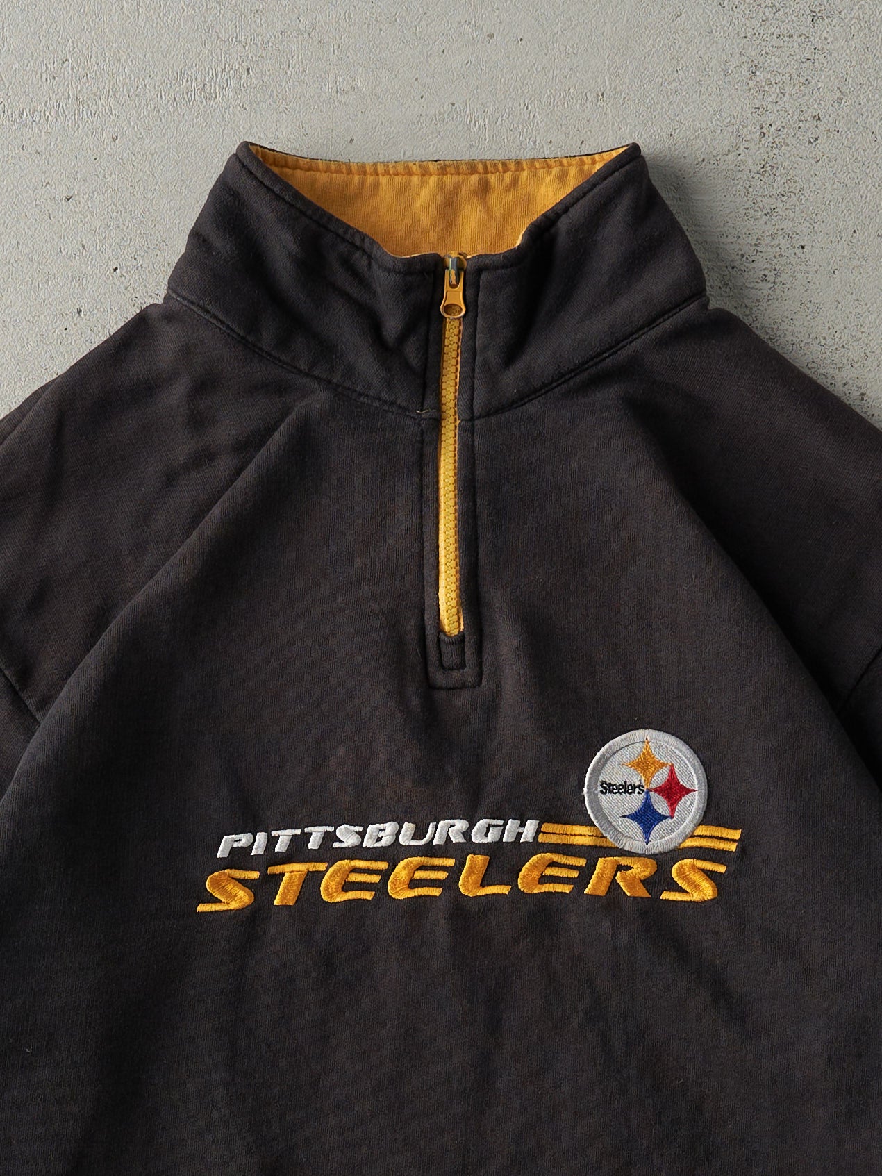 Vintage Y2K Black Embroidered Pittsburgh Steelers Quarter Zip Crewneck (ML)