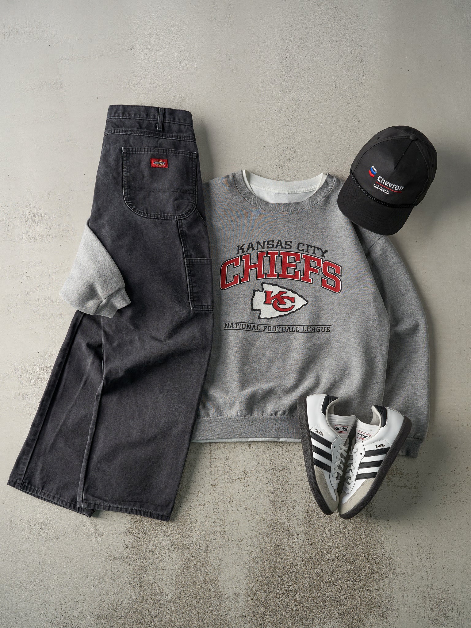 Vintage 90s Grey Kansas City Chiefs Crewneck (L)