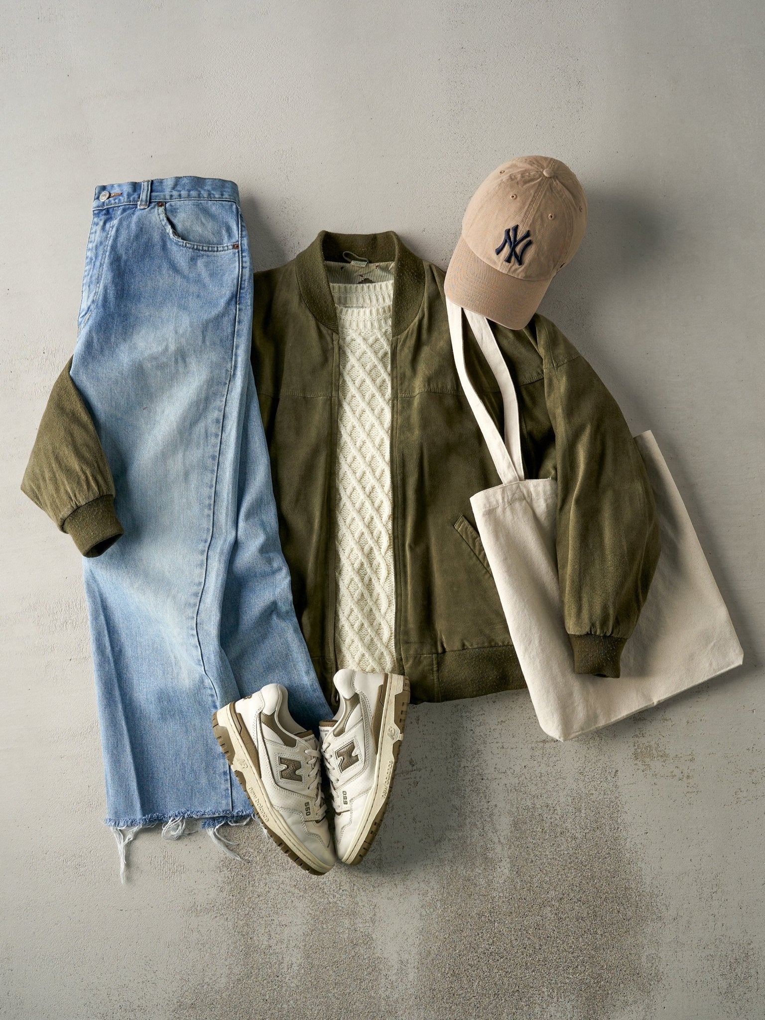 Vintage 90s Green Izod Suede Bomber Jacket (M)
