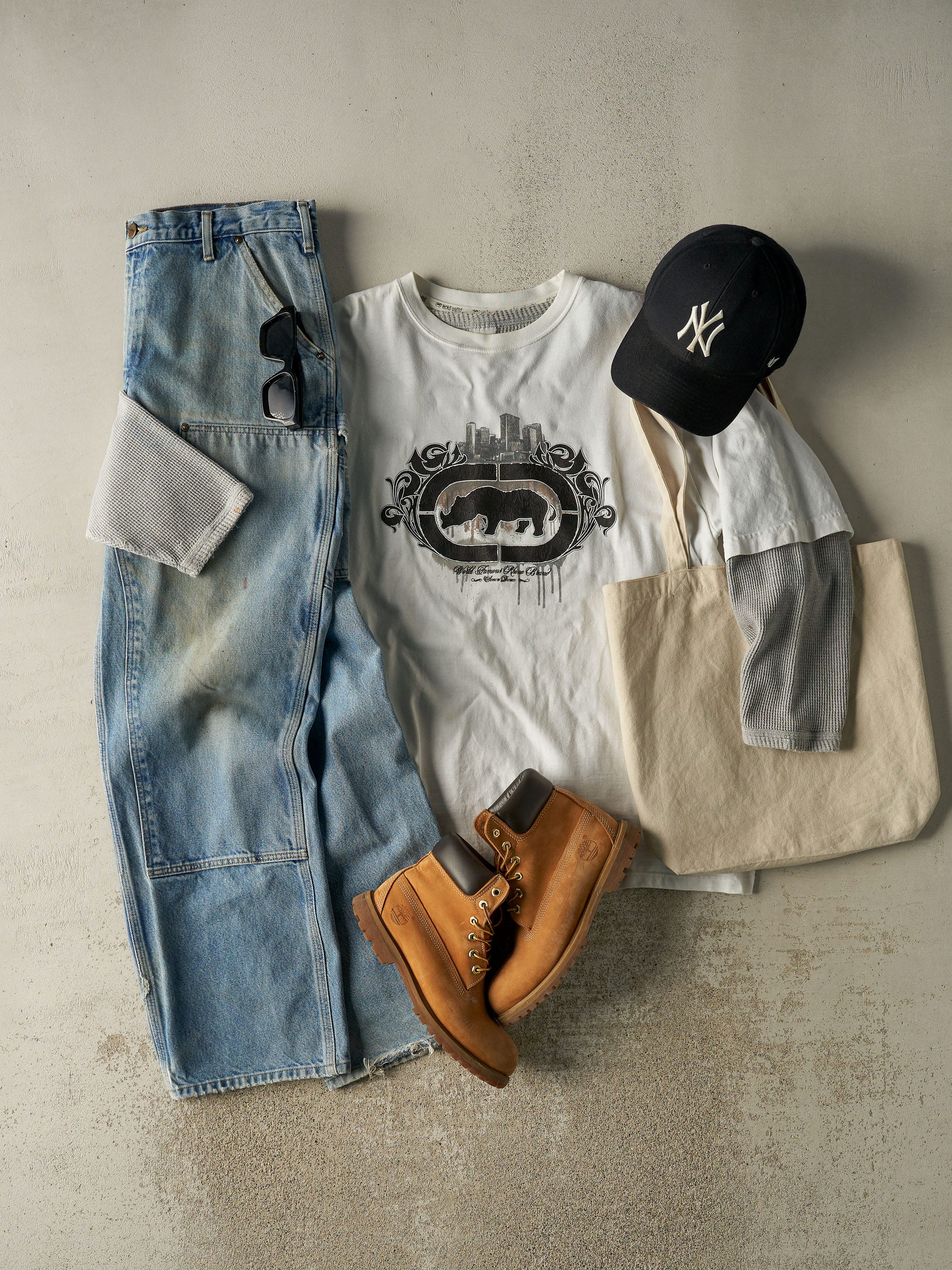 Vintage Y2K White Ecko Tee (XL)
