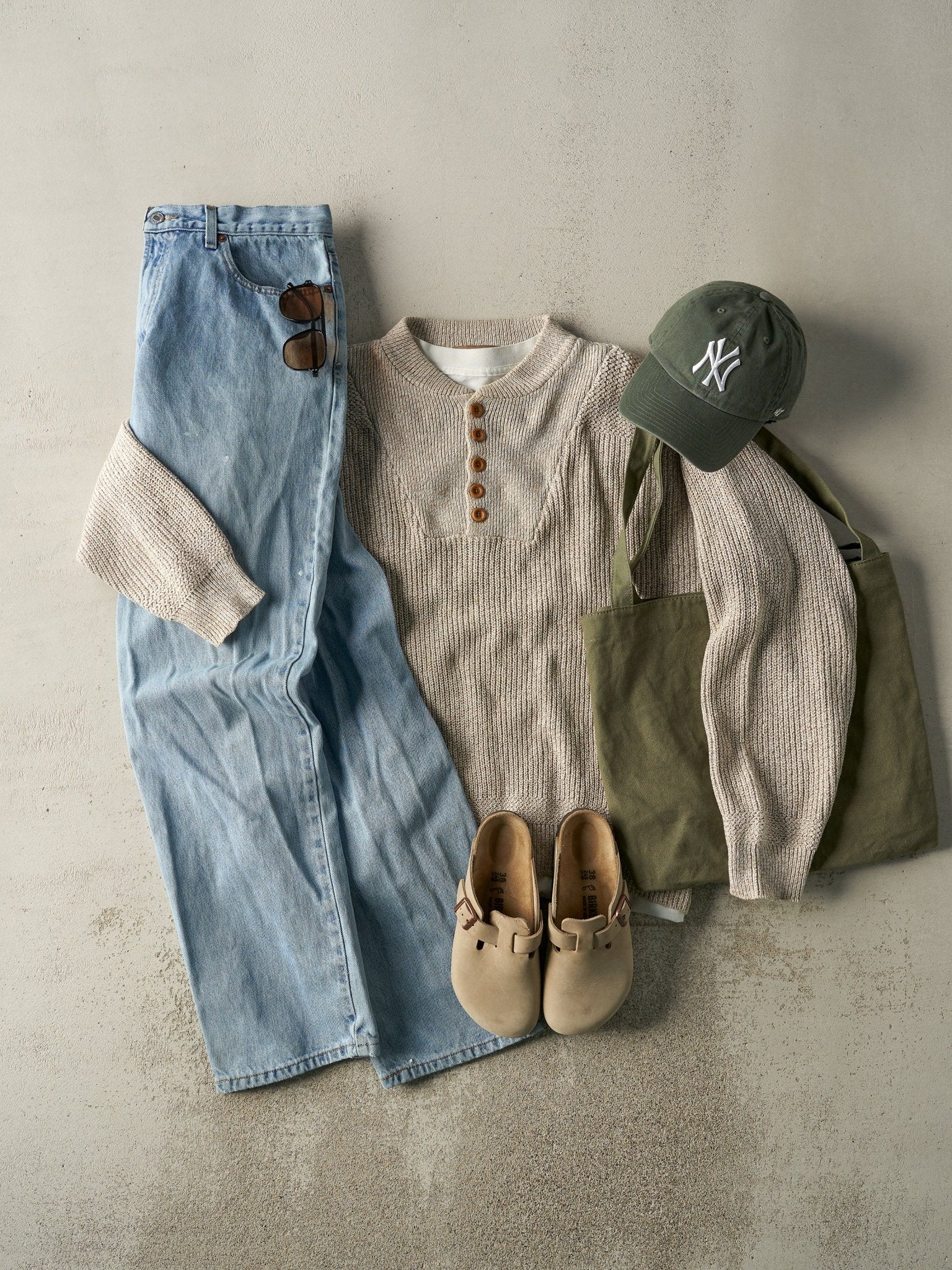 Vintage 90s Beige Quarter Button Knit Pullover (L/XL)