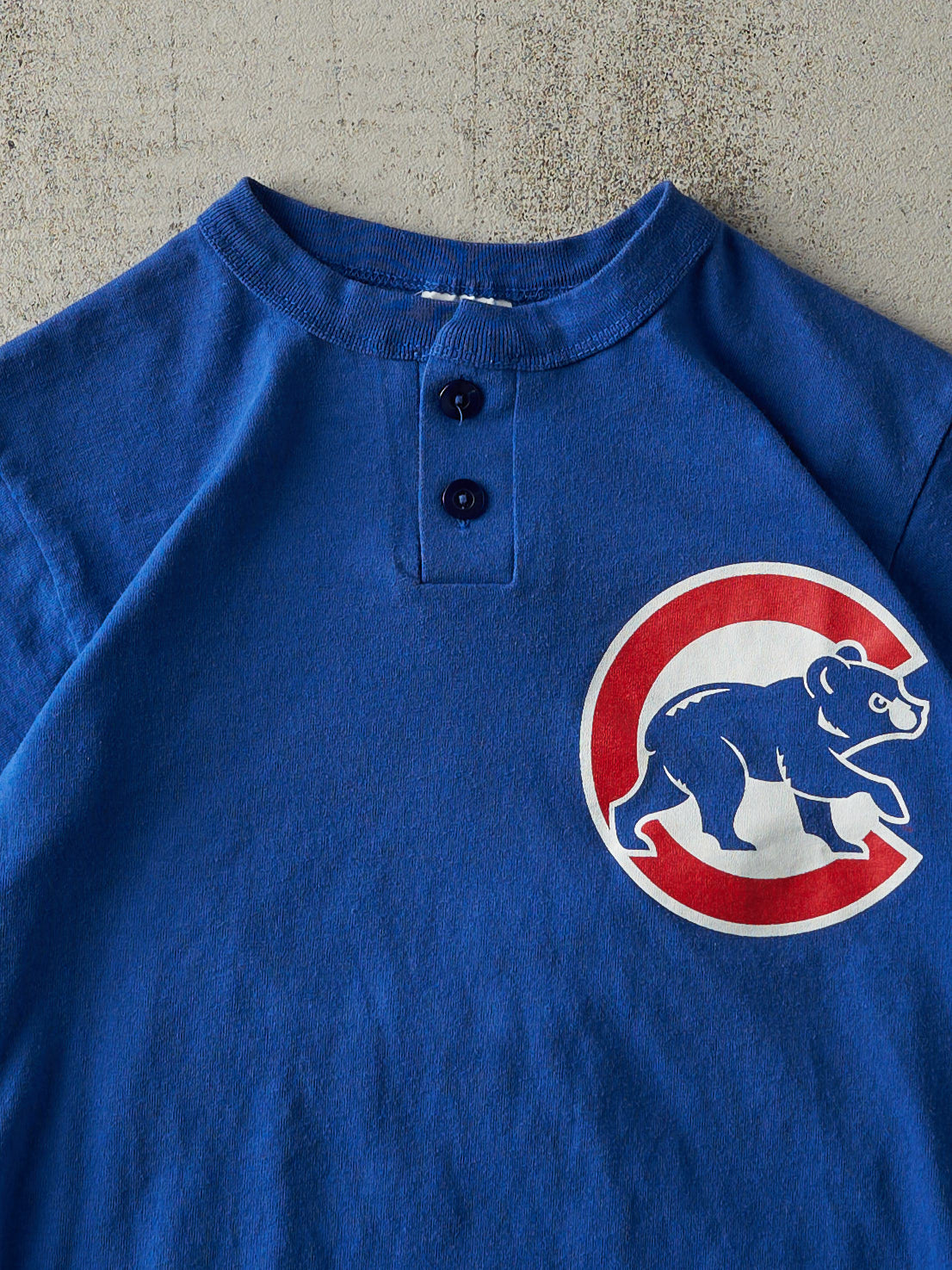 Vintage 90s Royal Blue Chicago Cubs Quarter Button Tee (XS)