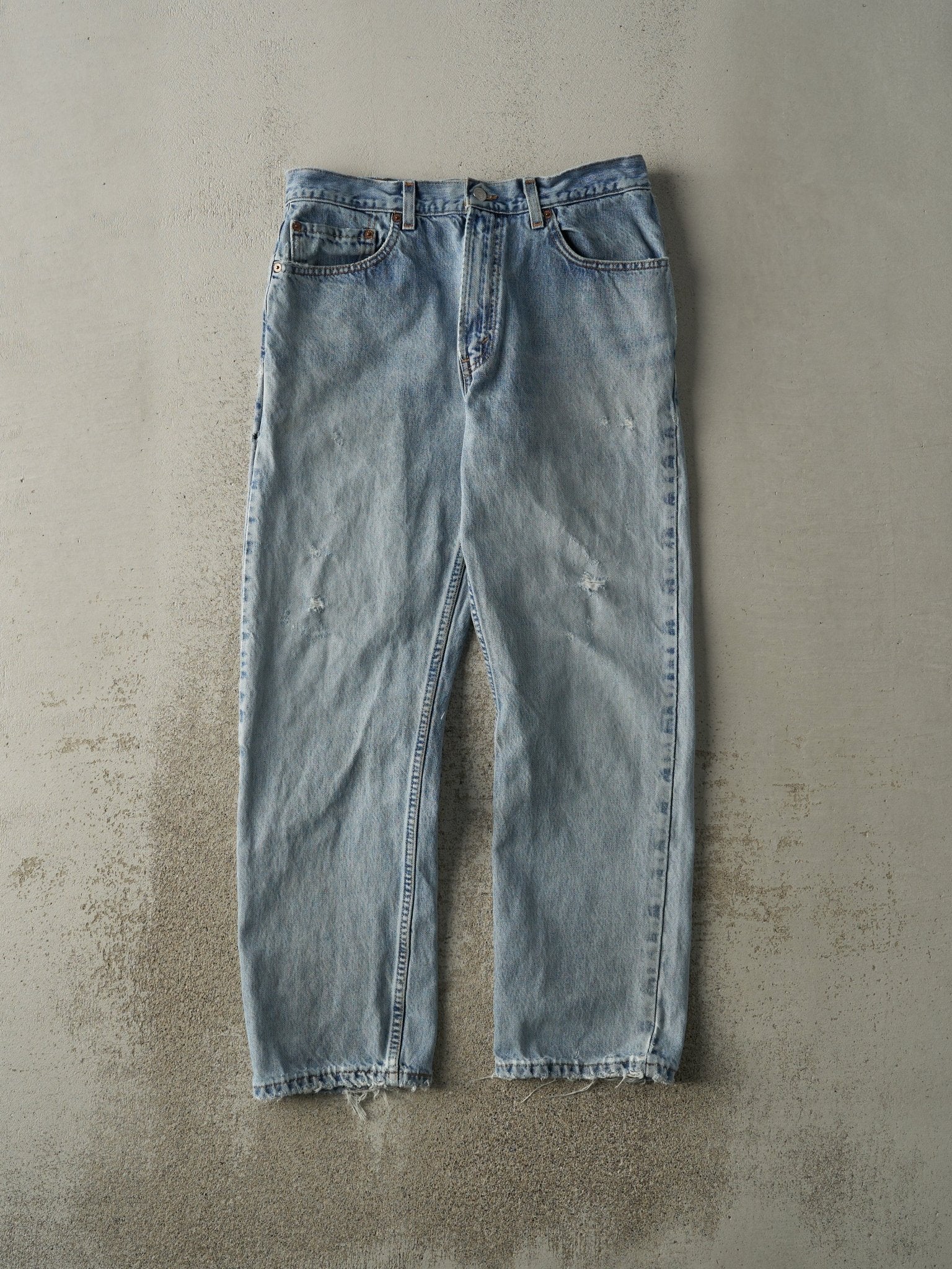 Vintage Y2K Light Wash Levi's 505 Jeans (32.5x29.5)