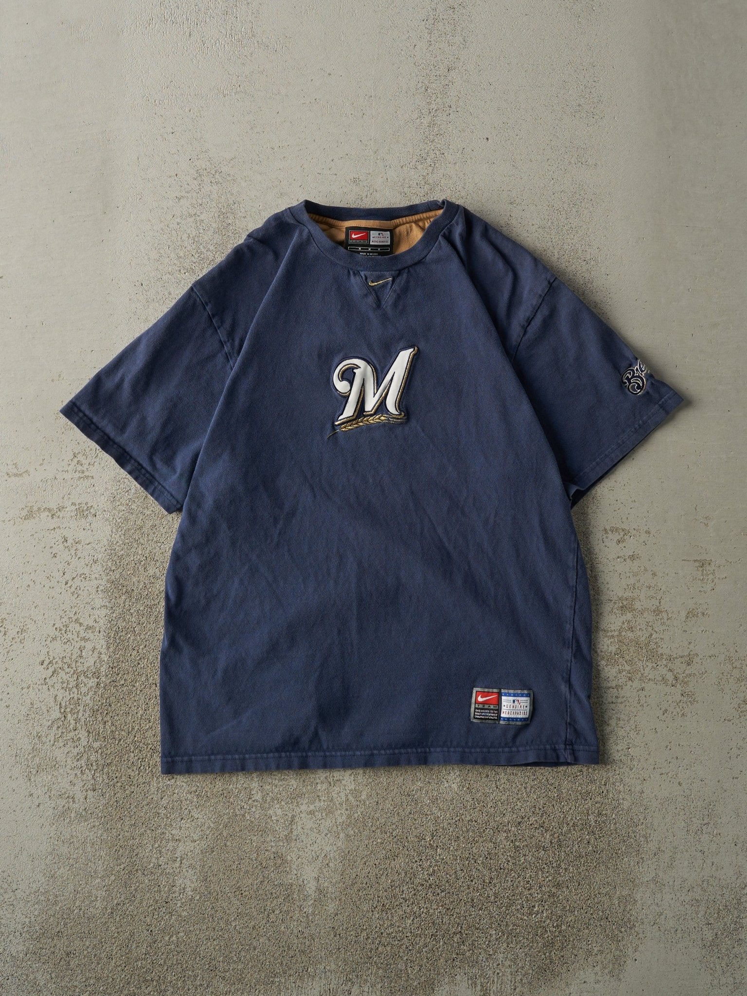 Vintage Y2K Navy Blue Embroidered Milwaukee Brewers Nike Tee (M)