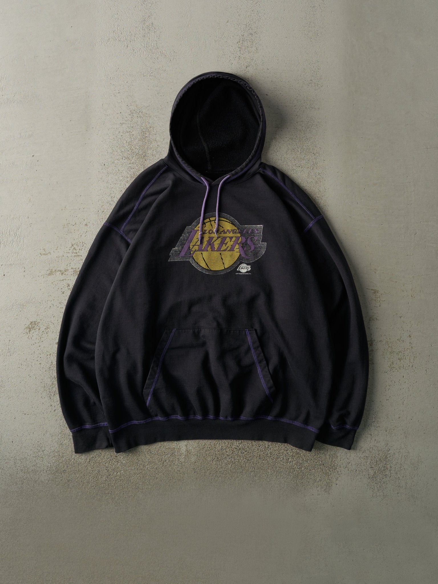 Vintage Y2K Black Los Angeles Lakers Hoodie (XL/XXL)