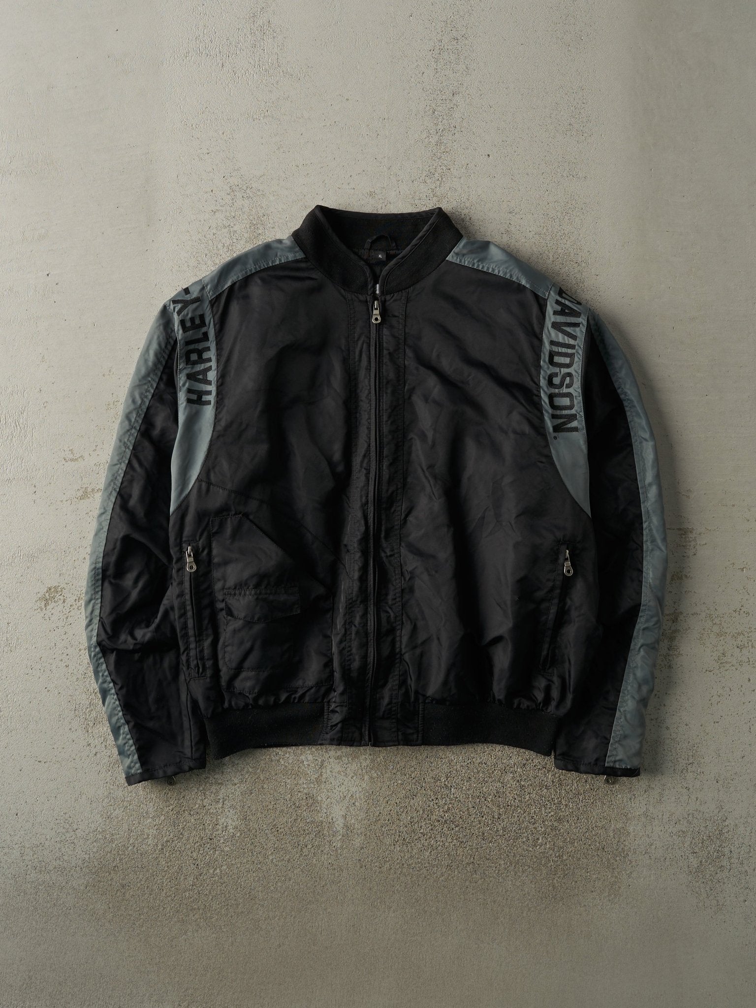 Vintage Y2K Black & Grey Harley Davidson Bomber Jacket (L)
