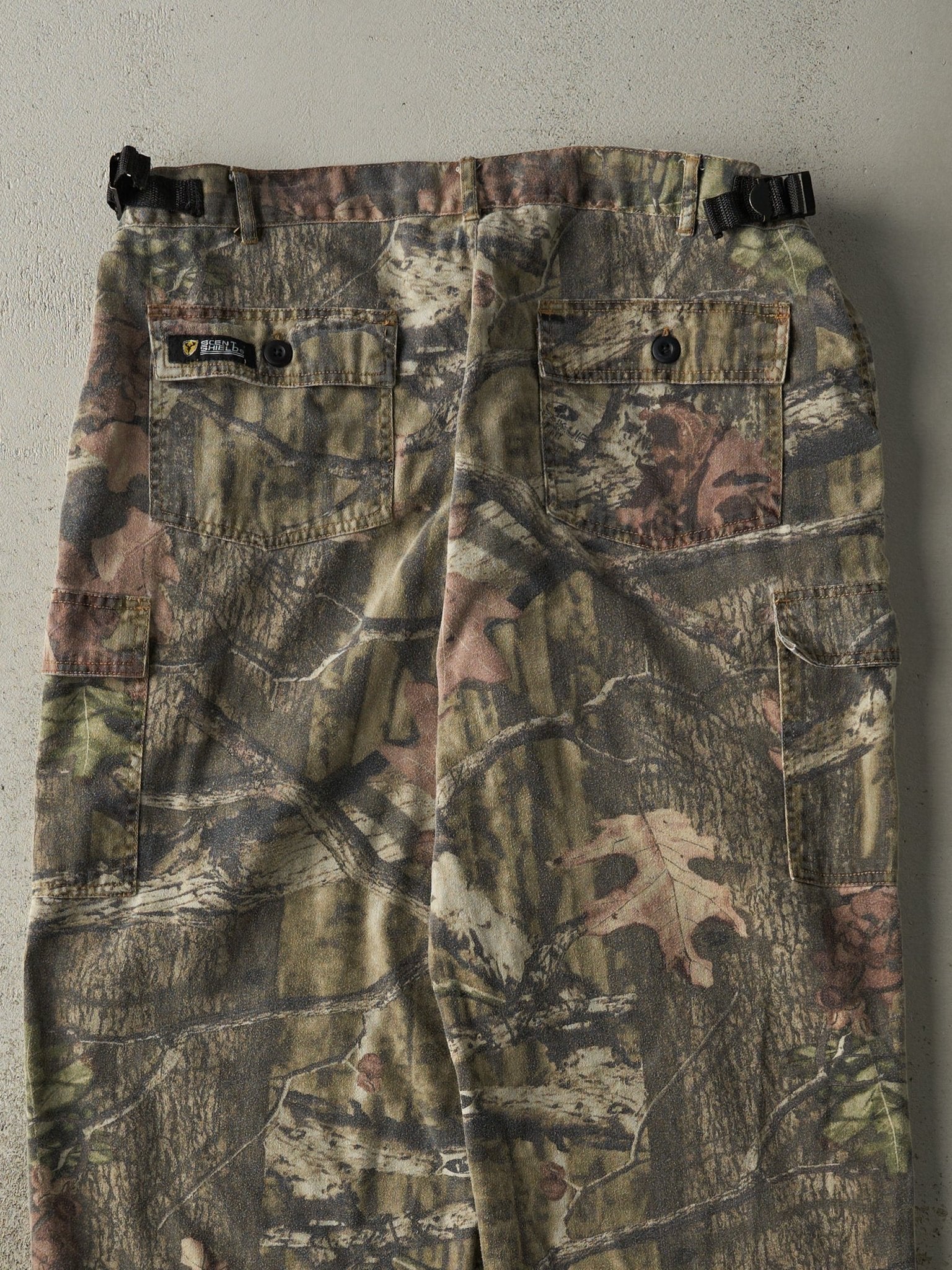 Vintage Y2K Camo Break Up Infinity Cargo Pants (38x31.5)