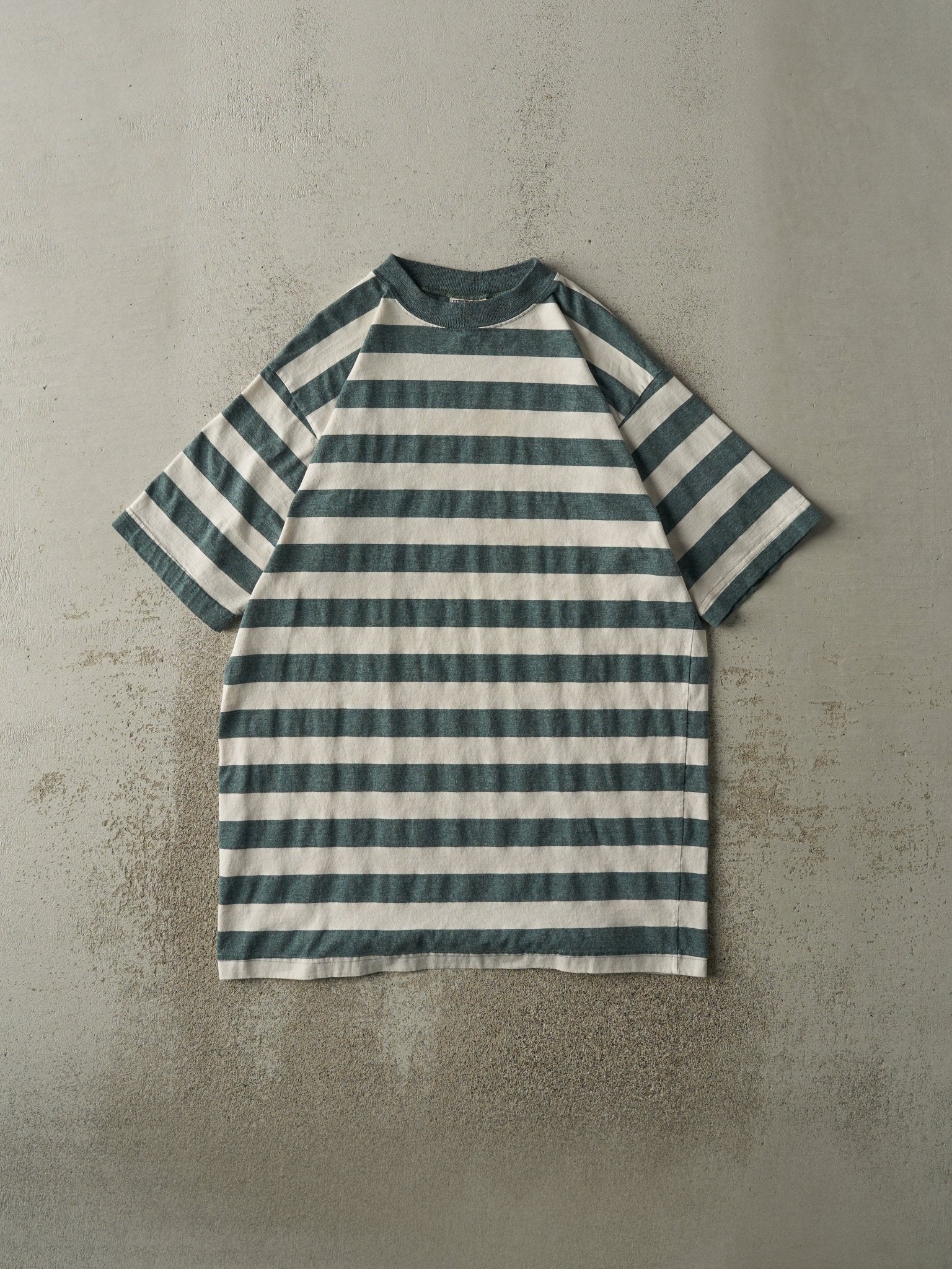 Vintage 90s Green & White Striped Tee (M)