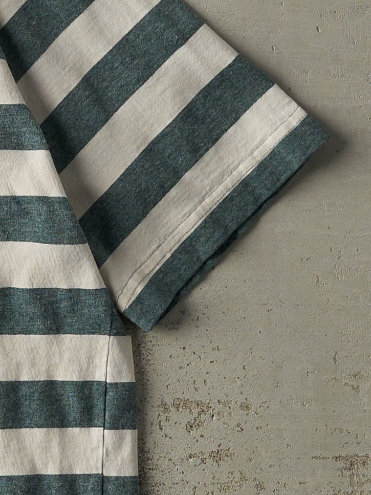 Vintage 90s Green & White Striped Tee (M)