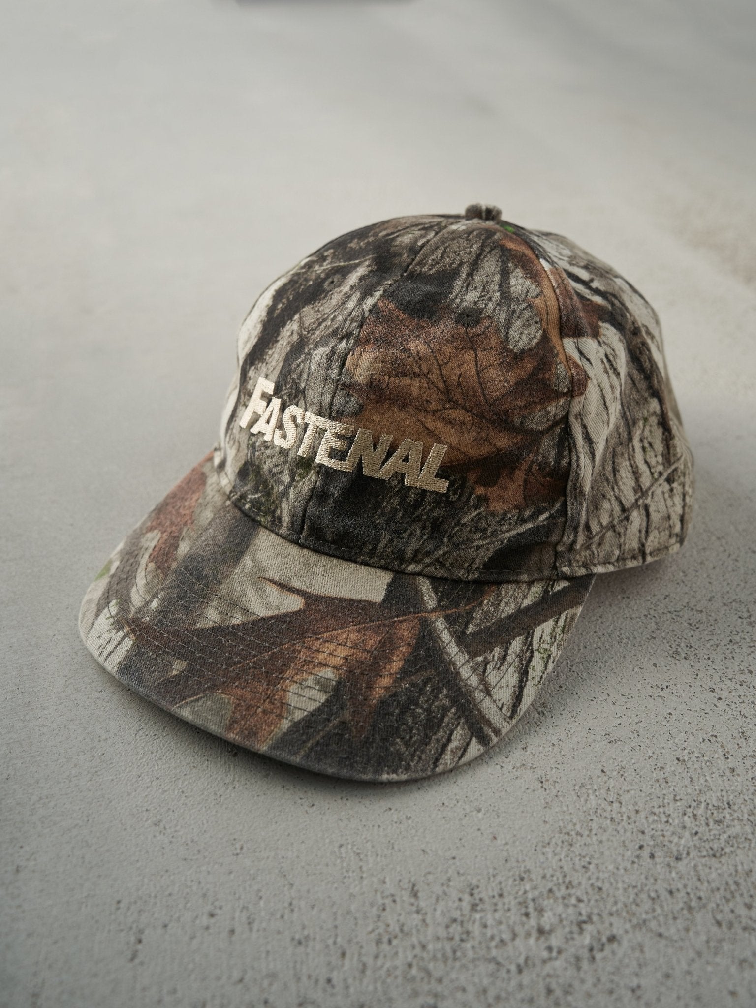 Vintage Y2K Camo Embroidered Fastenal Velcro Hat