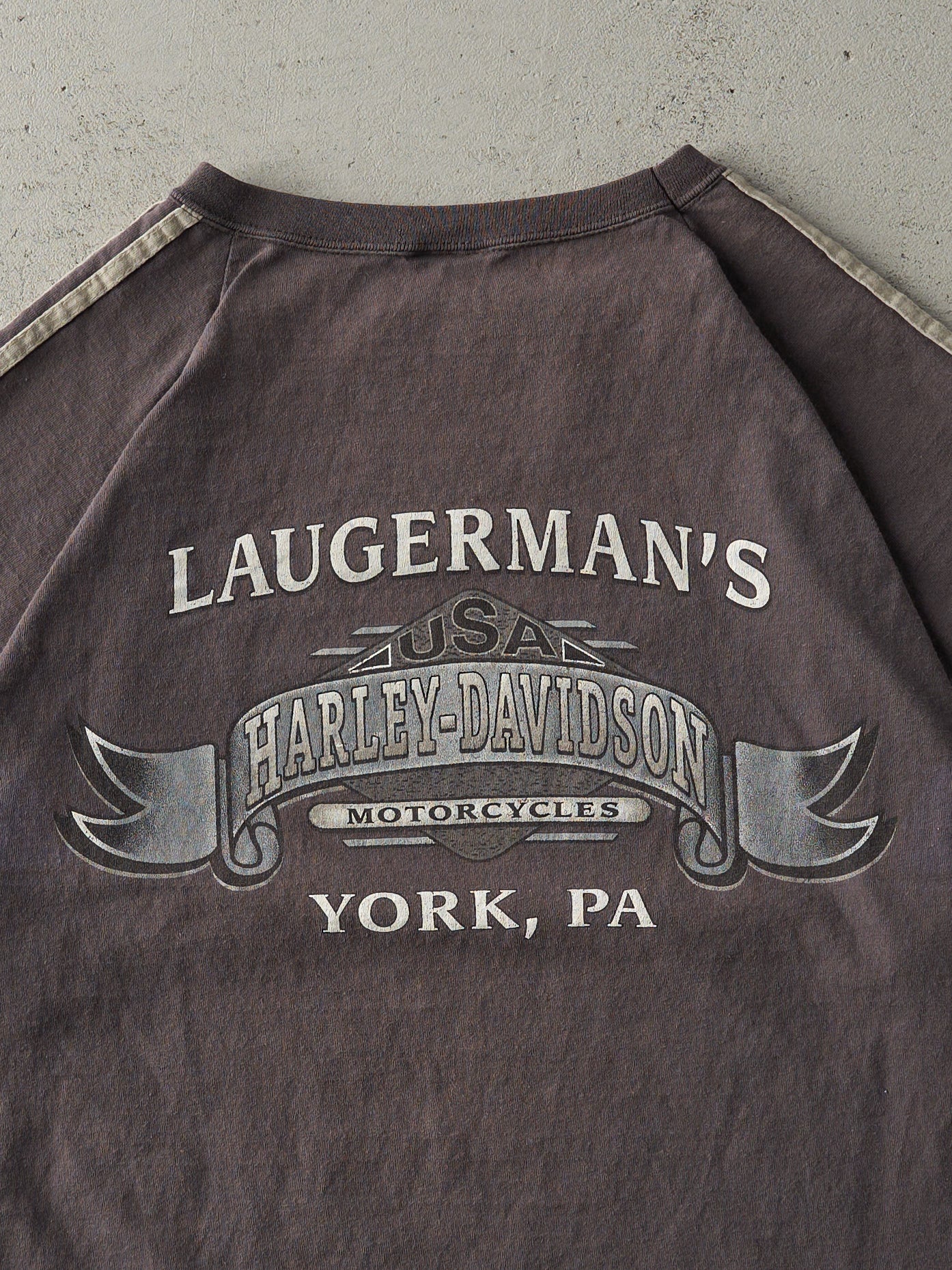Vintage Y2K Charcoal Grey York, PA Harley Davidson Striped Tee (L)