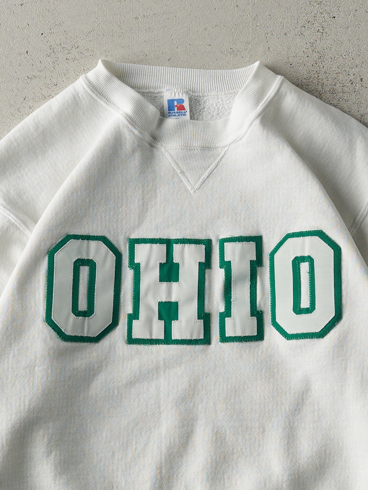 Vintage 90s White Russell Athletic Ohio University Crewneck (M)